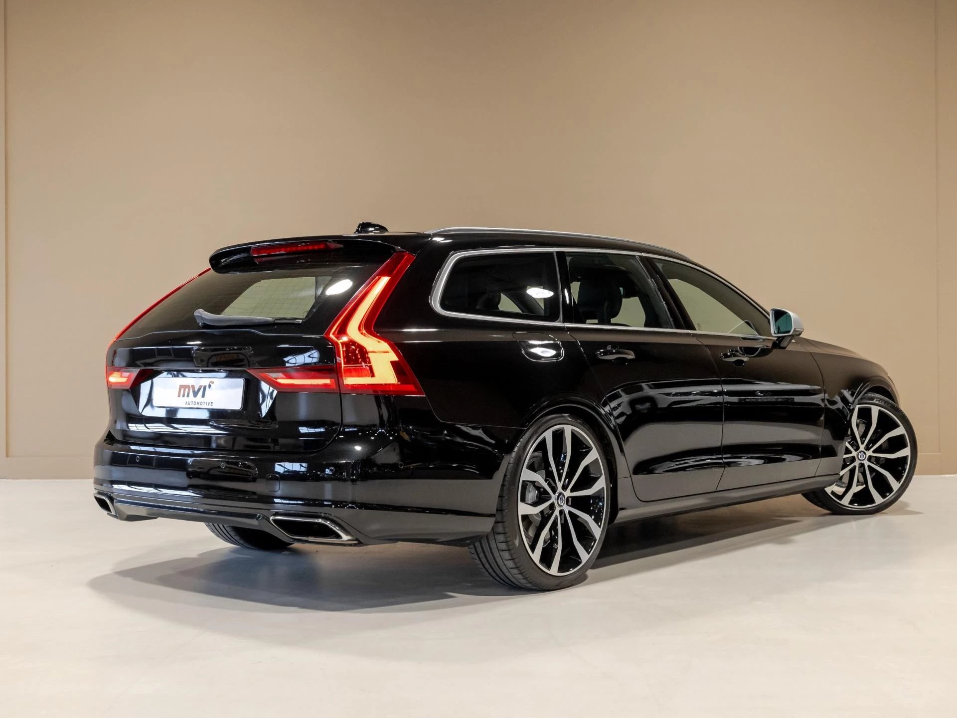 Hoofdafbeelding Volvo V90