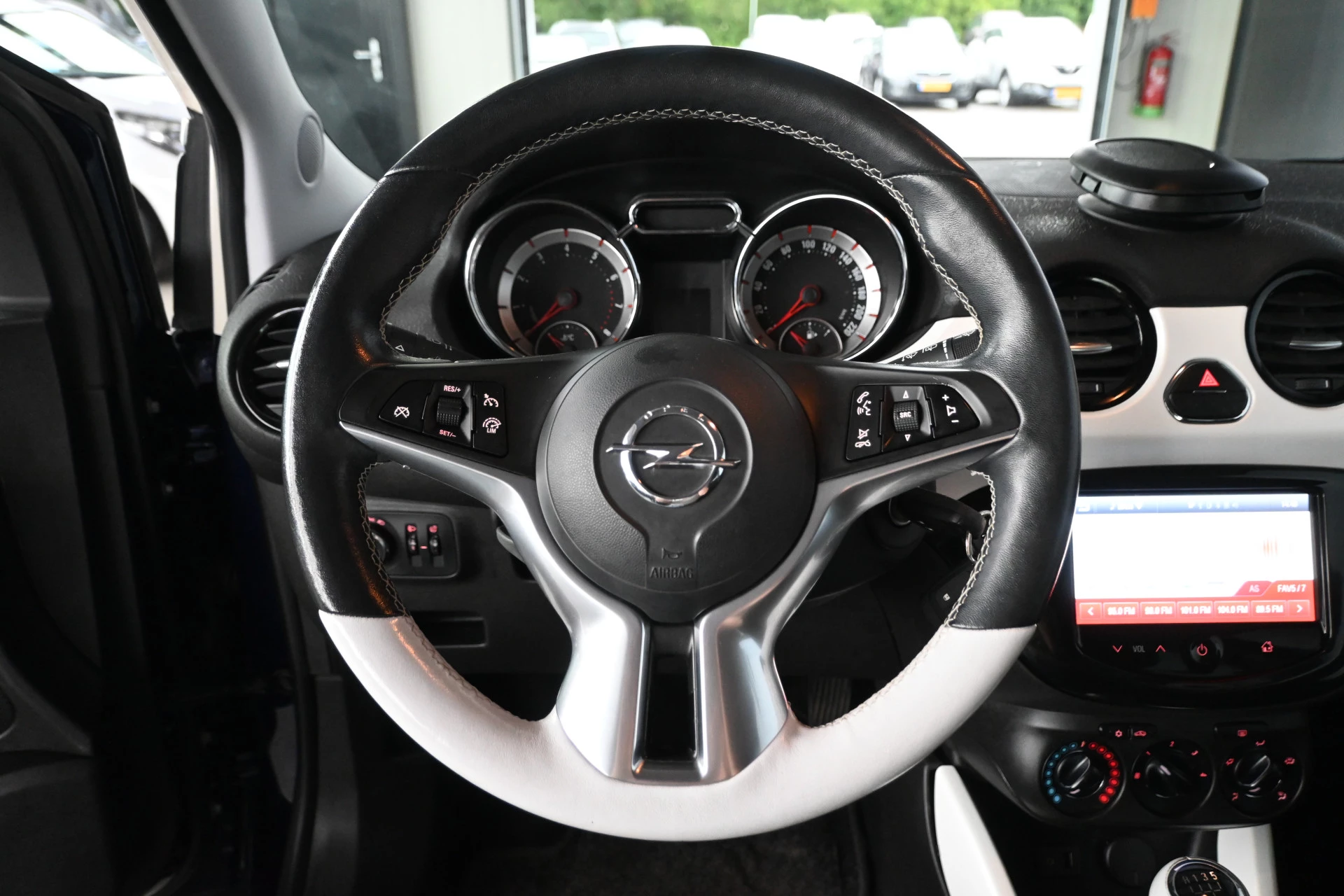 Hoofdafbeelding Opel ADAM