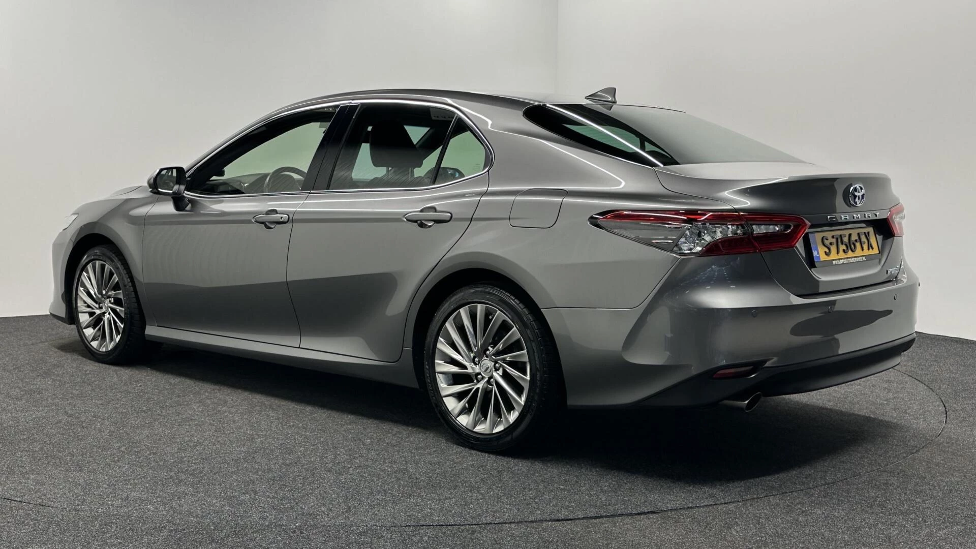 Hoofdafbeelding Toyota Camry