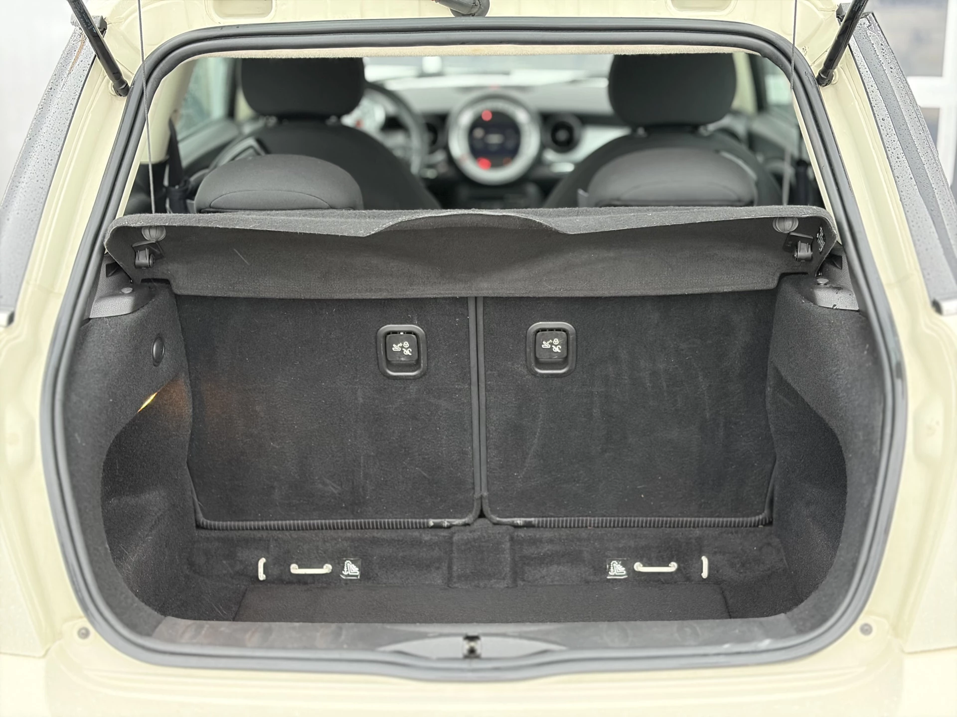 Hoofdafbeelding MINI One