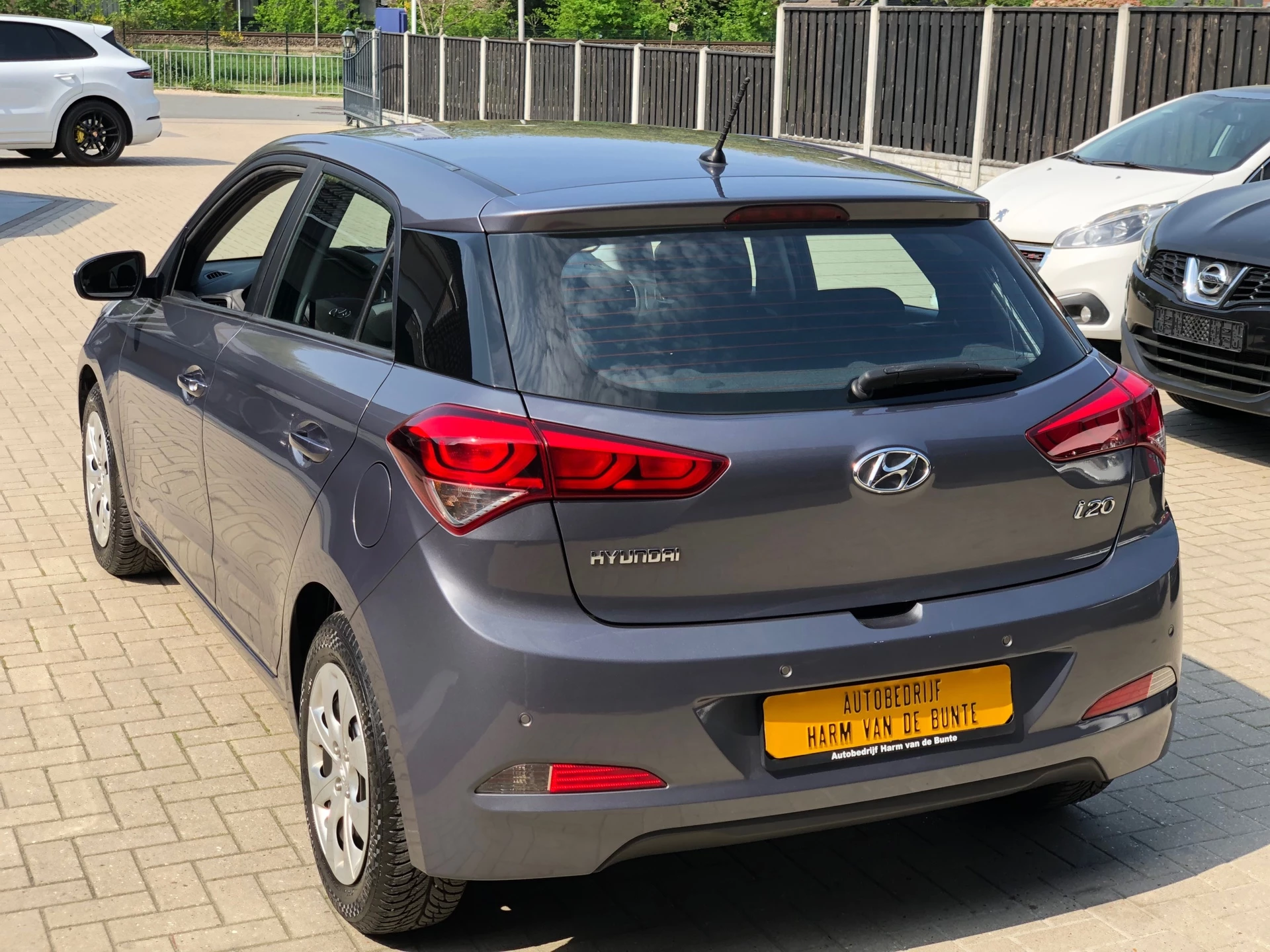 Hoofdafbeelding Hyundai i20