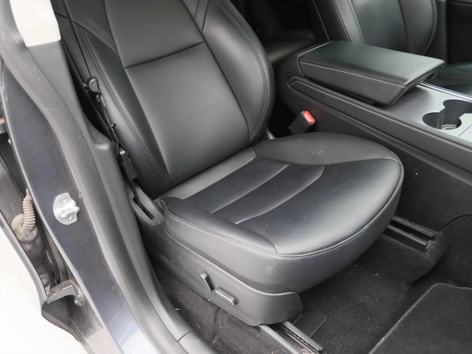 Hoofdafbeelding Tesla Model Y