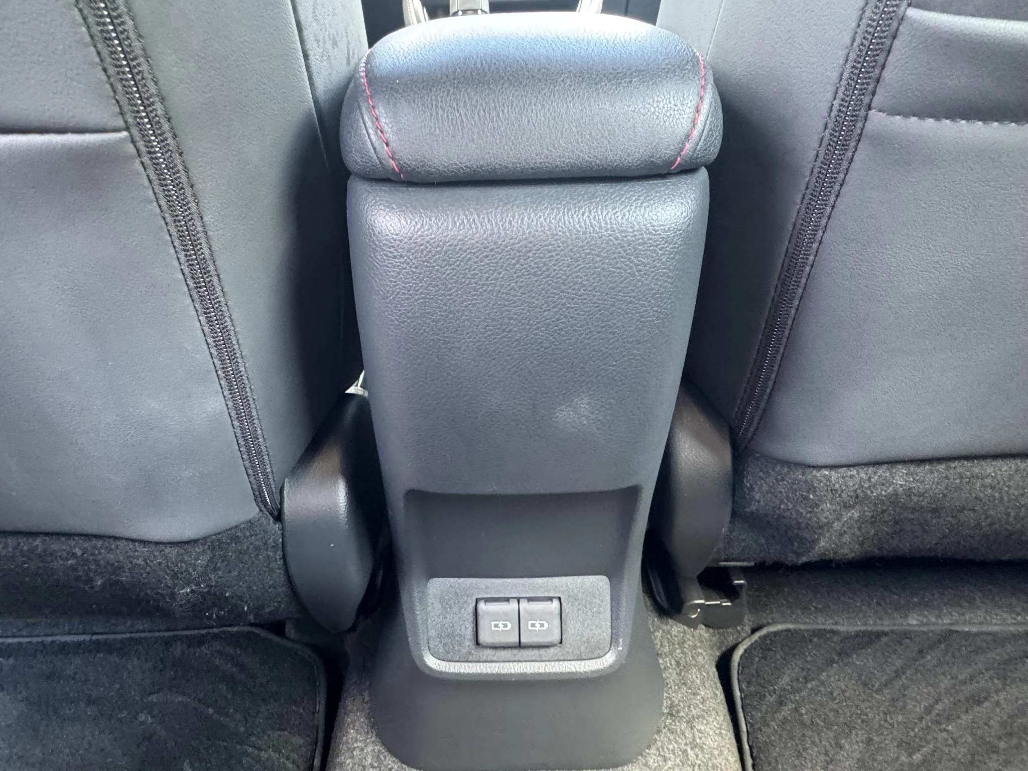 Hoofdafbeelding Lexus LBX