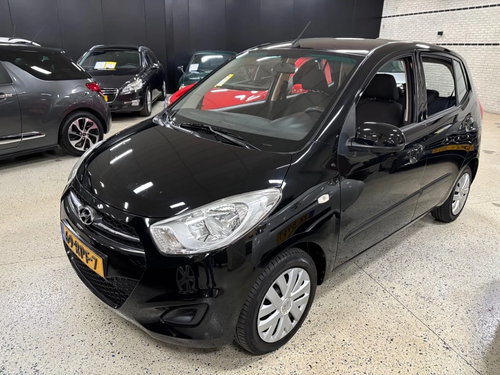 Hoofdafbeelding Hyundai i10
