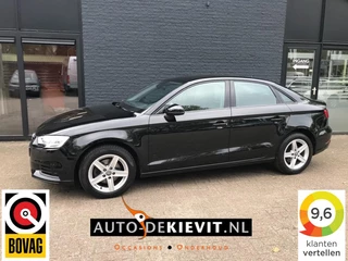 Audi A3 30 TFSi pro line **Navigatie/parkeersensoren**
