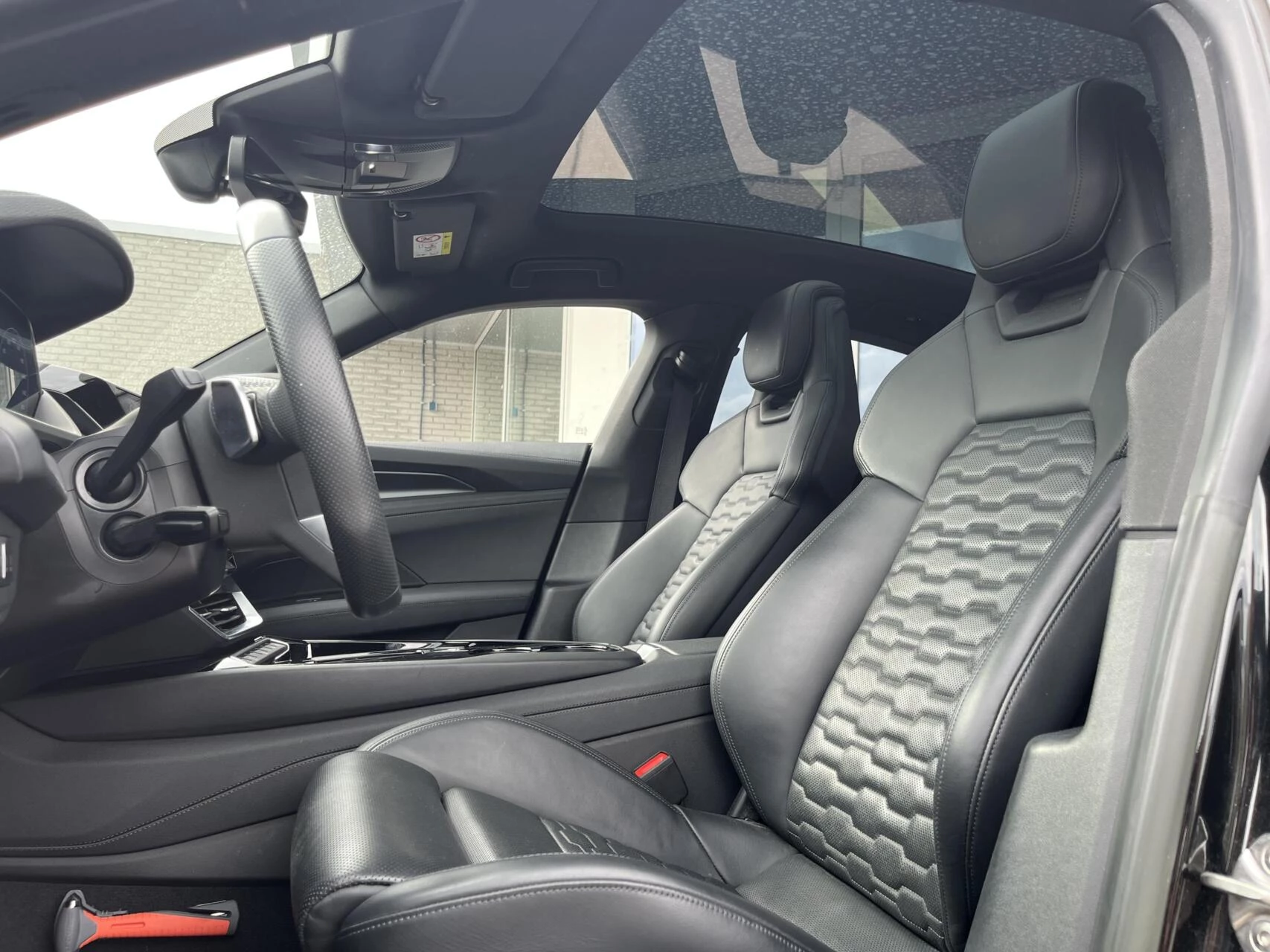 Hoofdafbeelding Audi e-tron GT