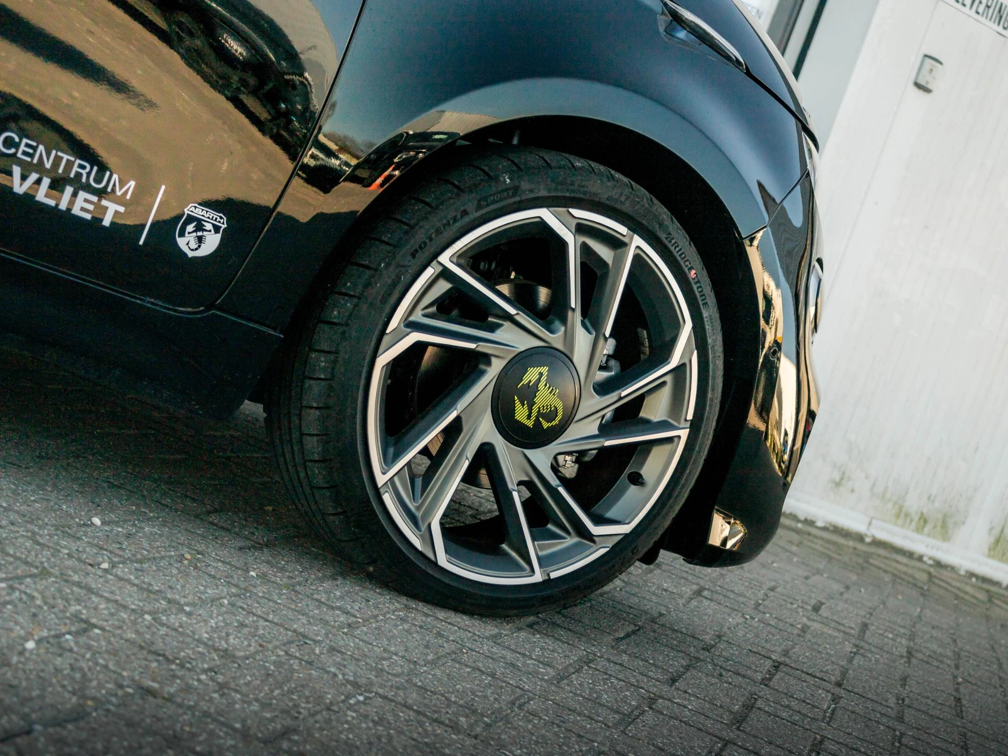 Hoofdafbeelding Abarth 500e