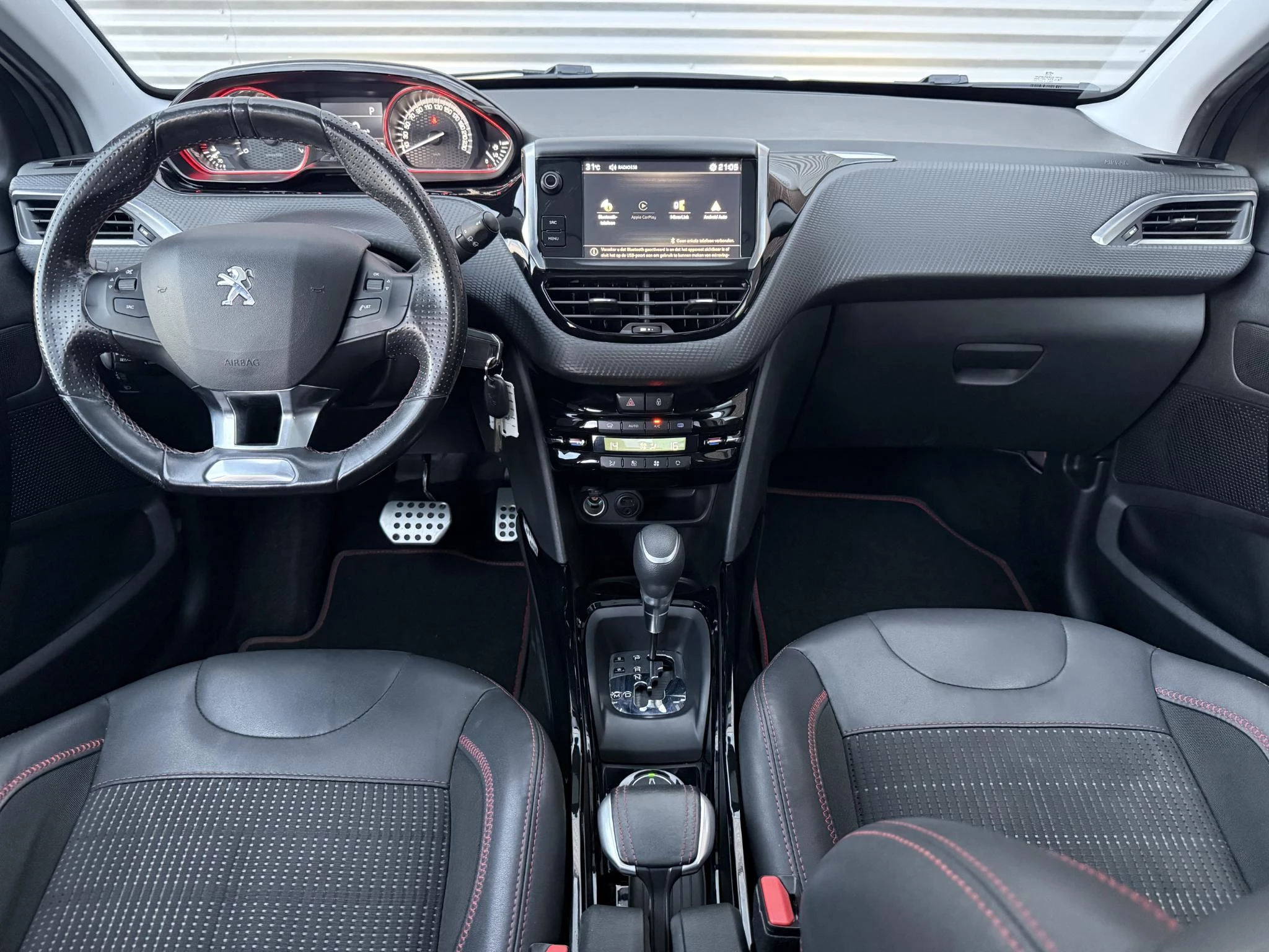 Hoofdafbeelding Peugeot 2008