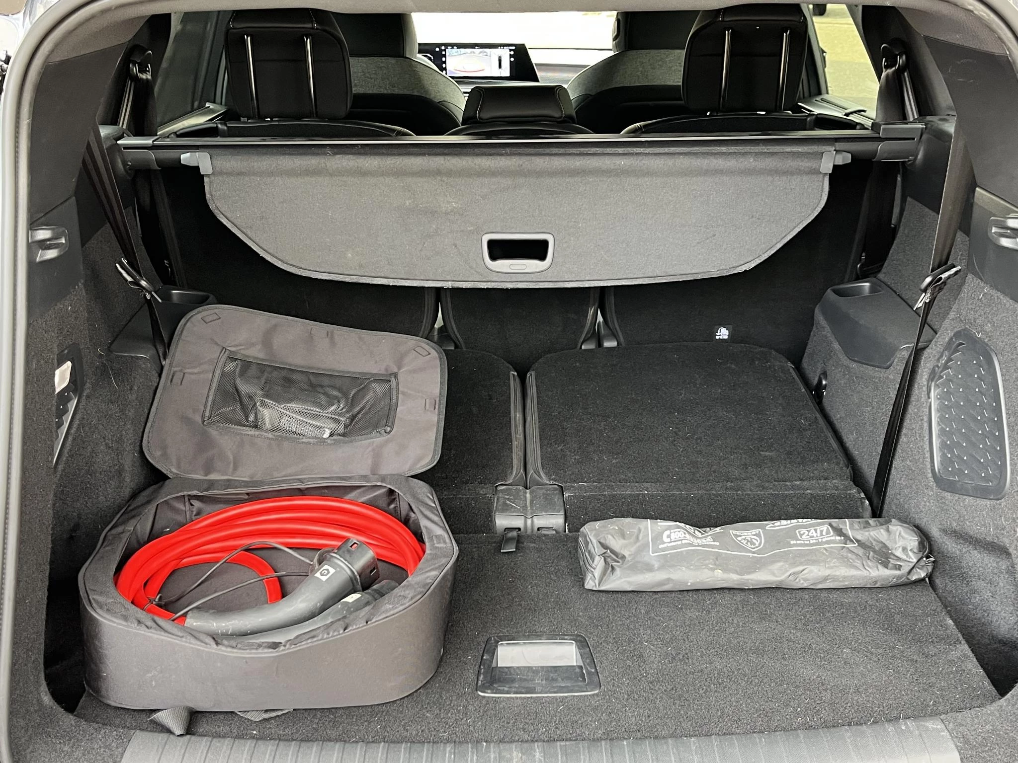 Hoofdafbeelding Peugeot e-5008