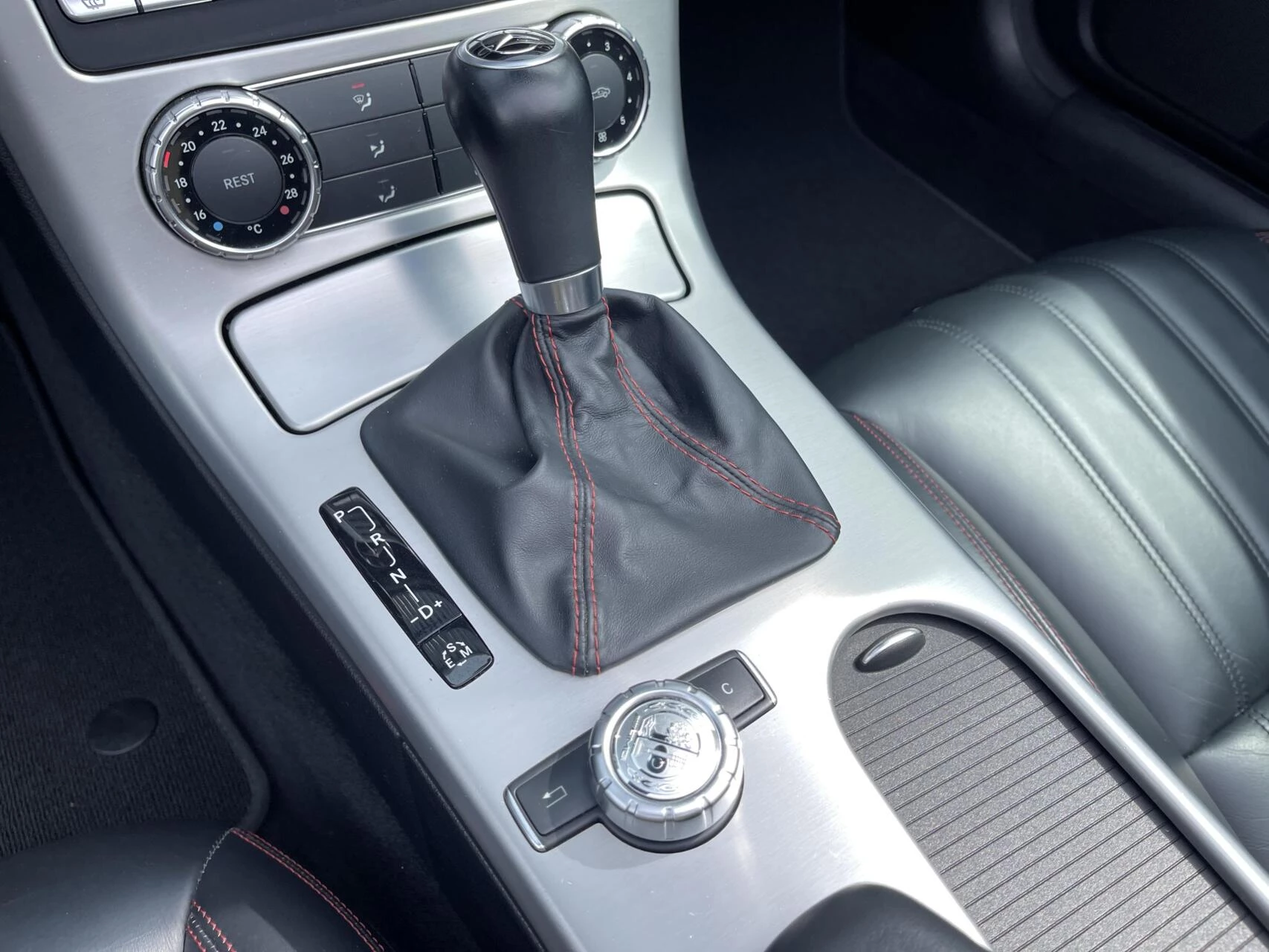 Hoofdafbeelding Mercedes-Benz SLK