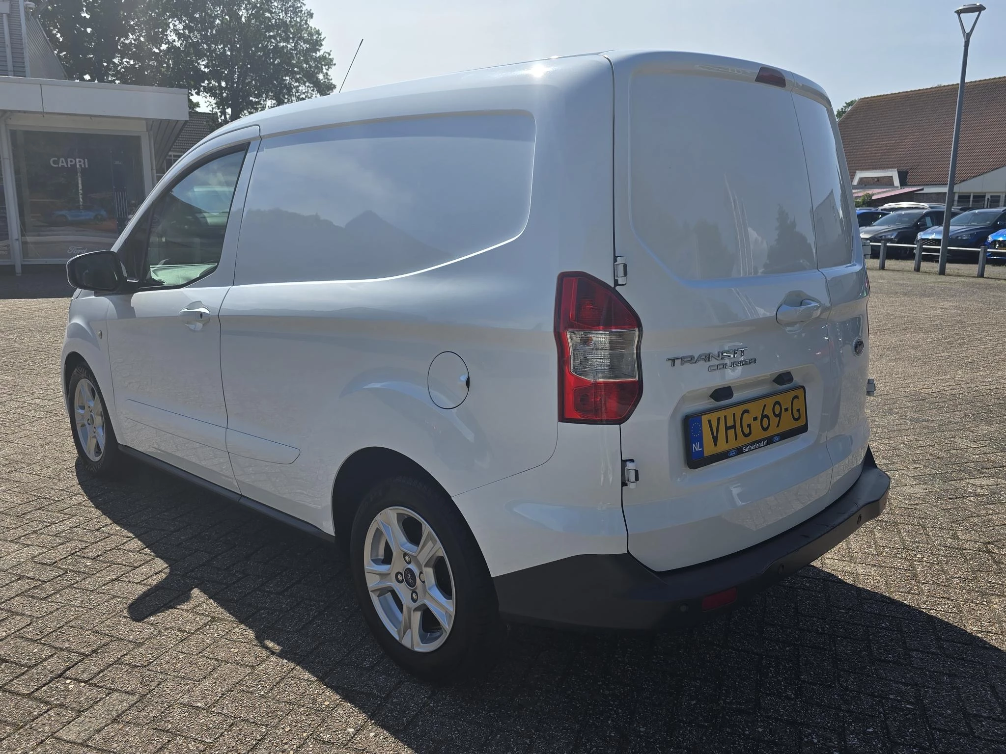 Hoofdafbeelding Ford Transit Courier
