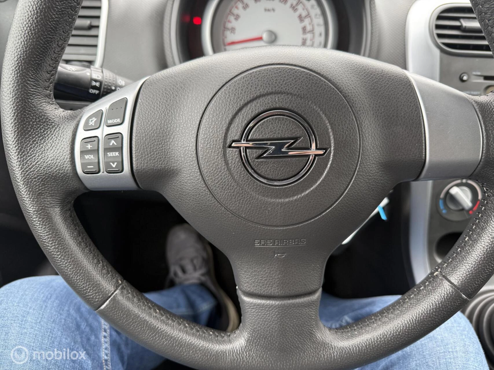 Hoofdafbeelding Opel Agila