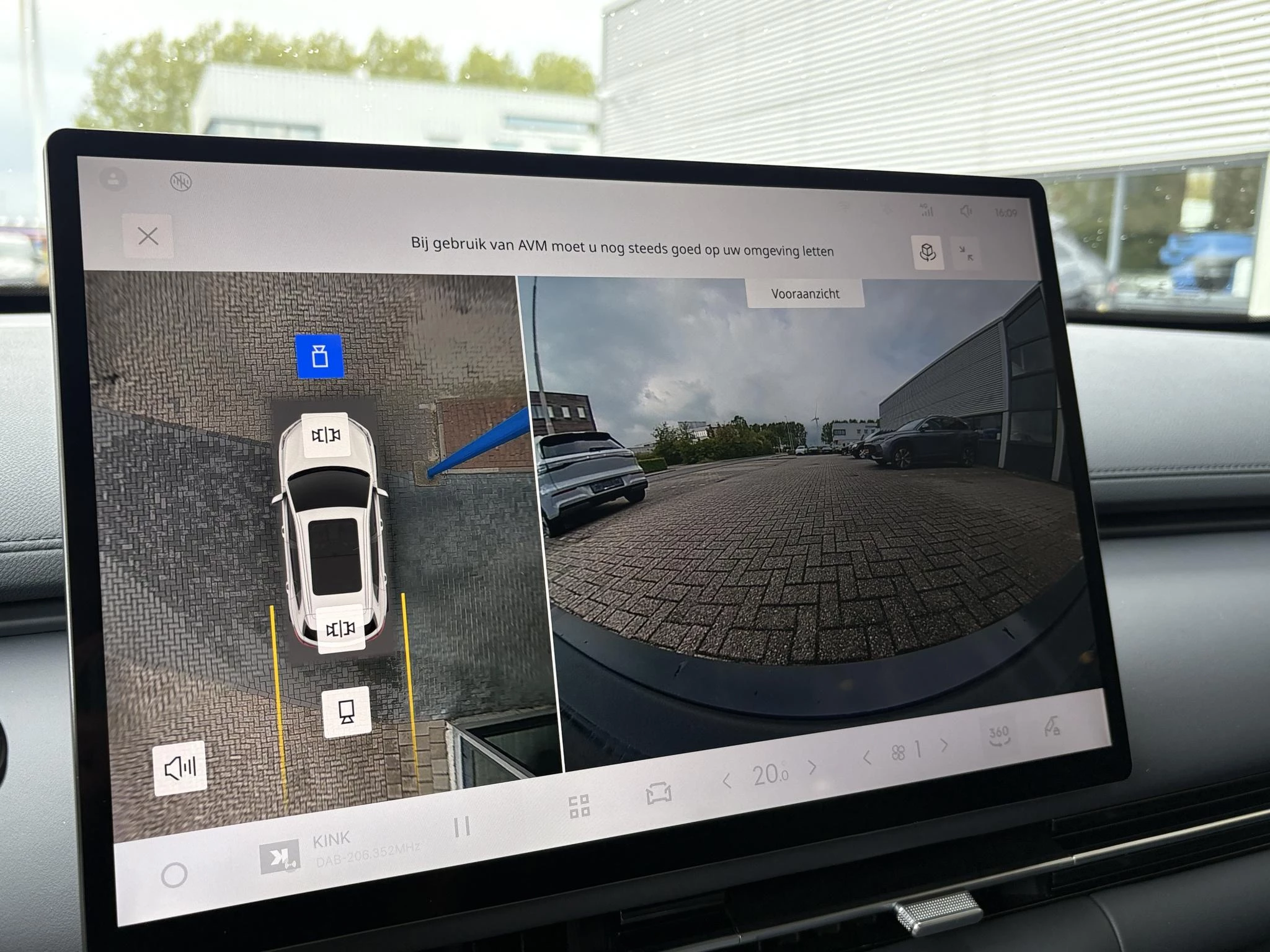 Hoofdafbeelding Geely Starray EM-i