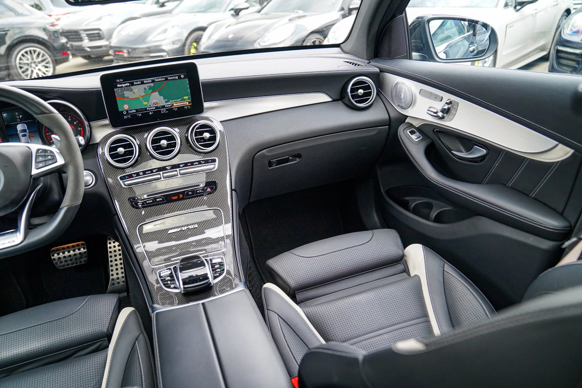 Hoofdafbeelding Mercedes-Benz GLC