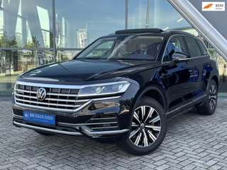 Volkswagen Touareg 3.0 TSi Plug In eHybrid 4MOTION 462pk Panoramadak / Camera / Virtual Dash