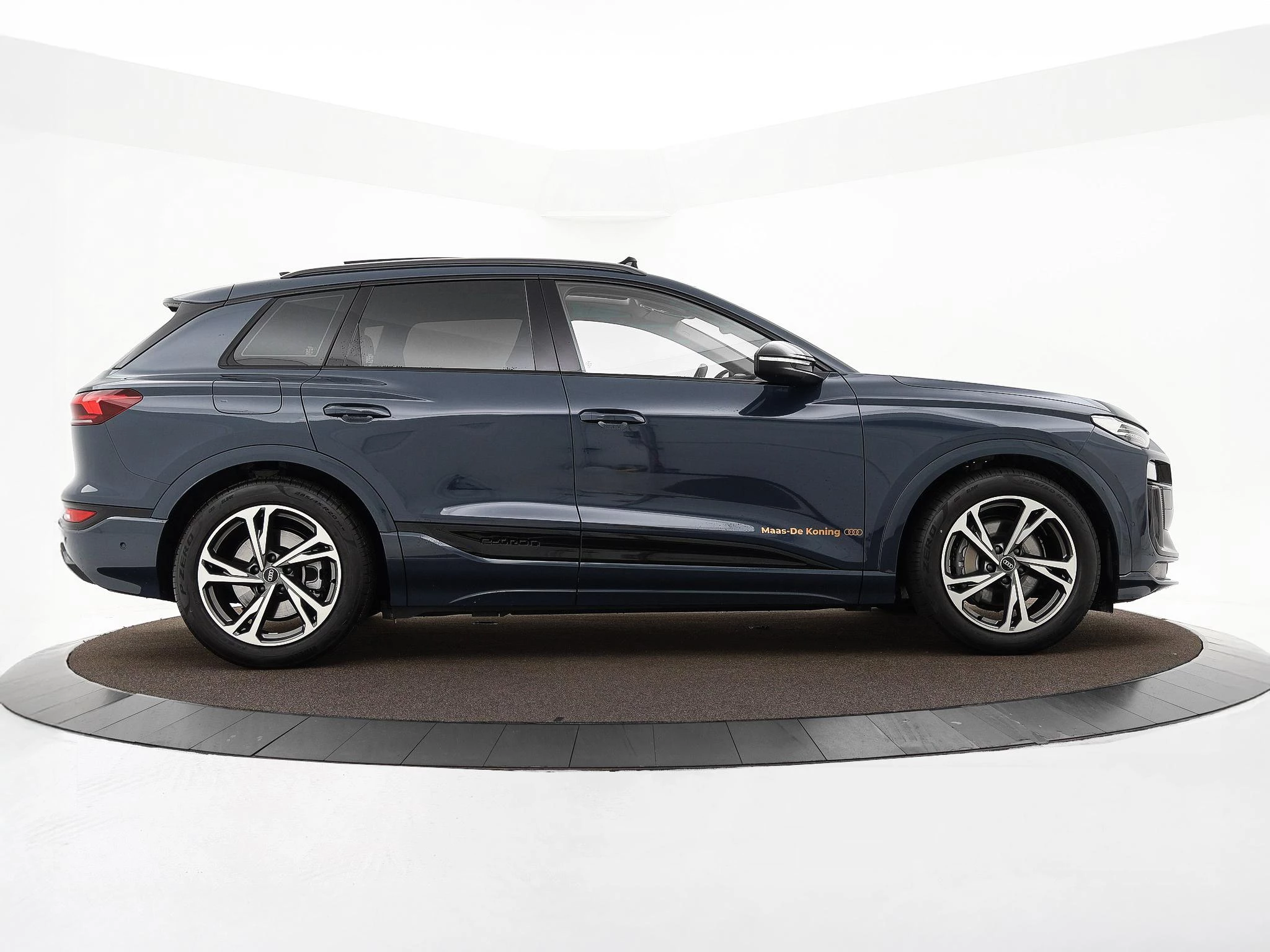 Hoofdafbeelding Audi Q6 e-tron