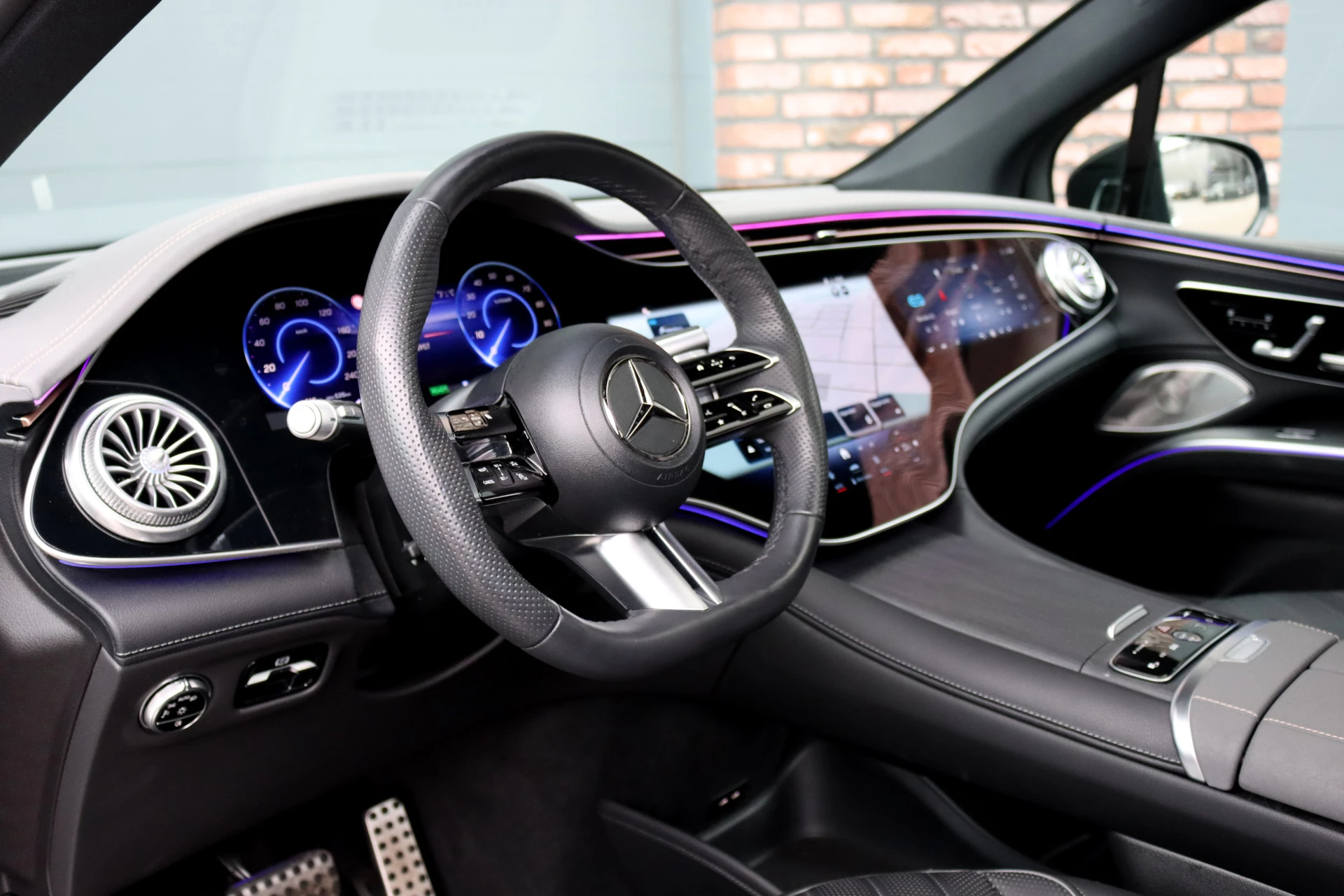Hoofdafbeelding Mercedes-Benz EQS