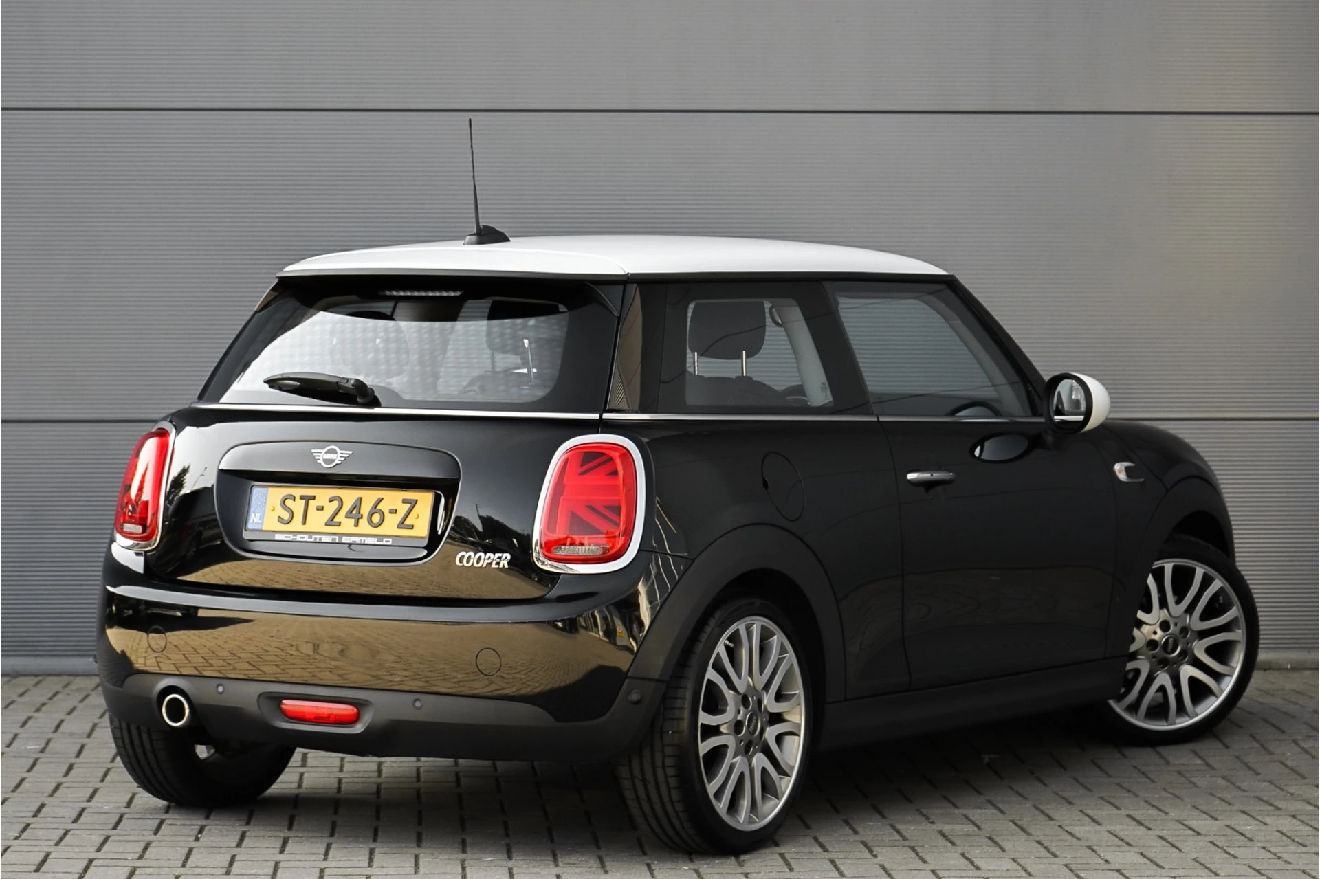 Hoofdafbeelding MINI Cooper