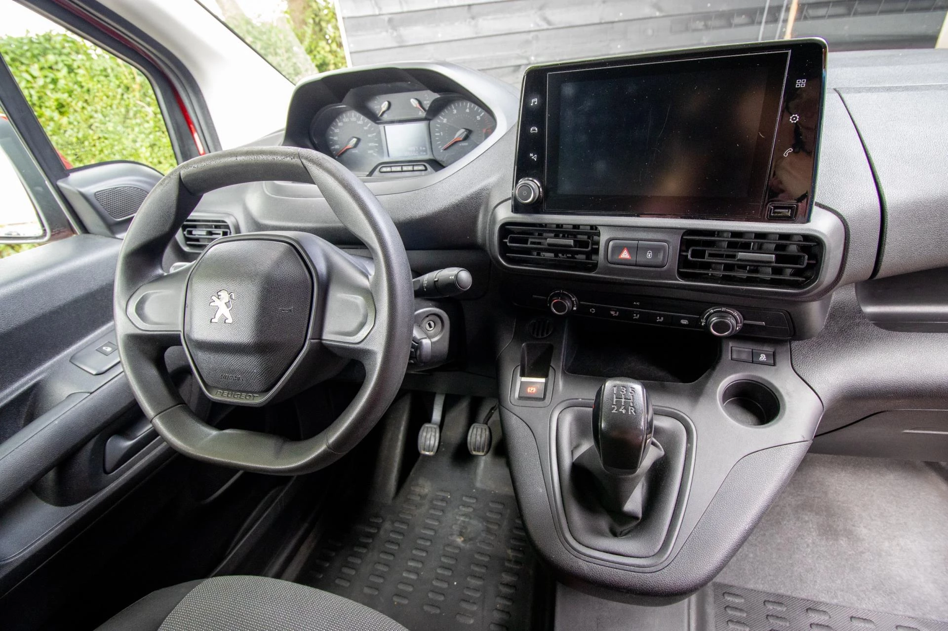 Hoofdafbeelding Peugeot Partner