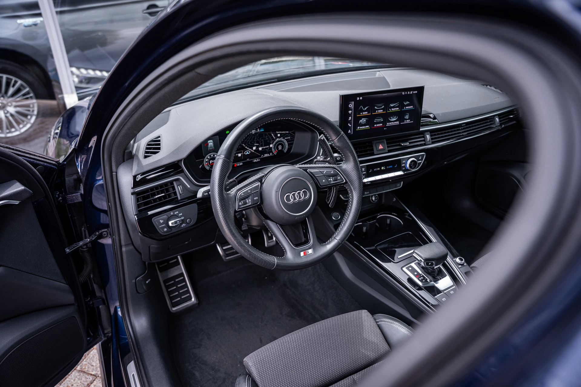 Hoofdafbeelding Audi A4