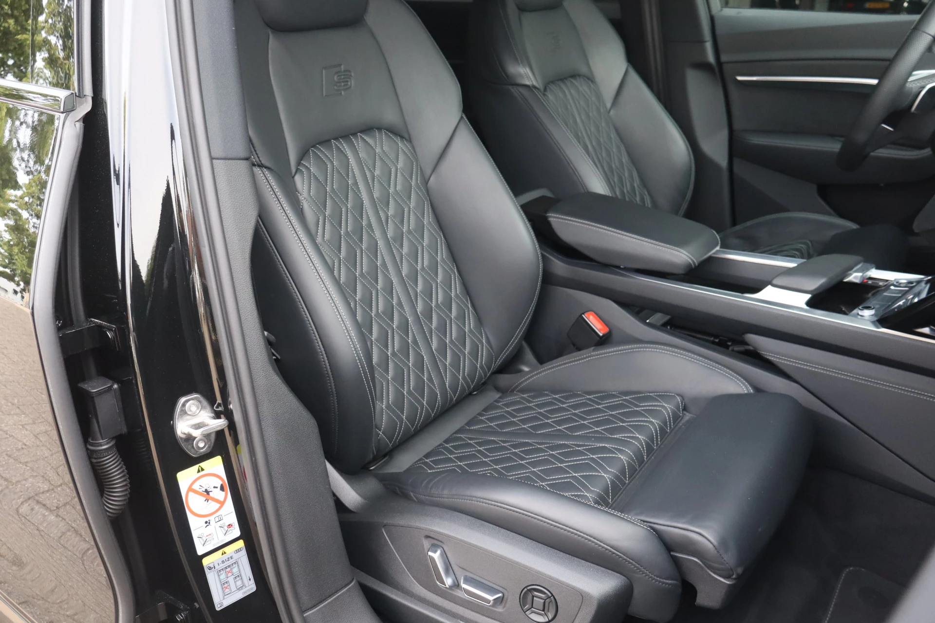 Hoofdafbeelding Audi Q8 Sportback e-tron