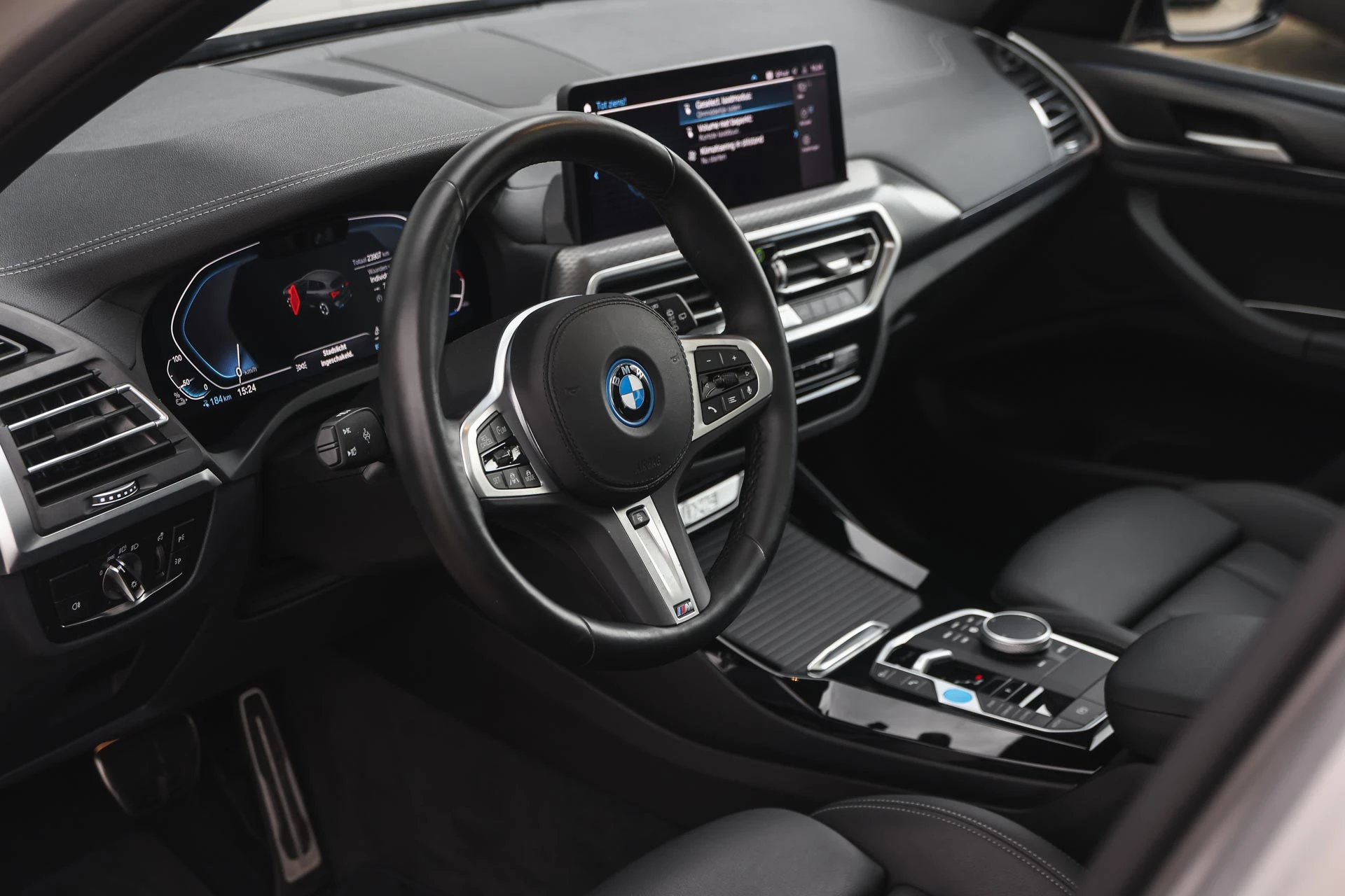 Hoofdafbeelding BMW iX3
