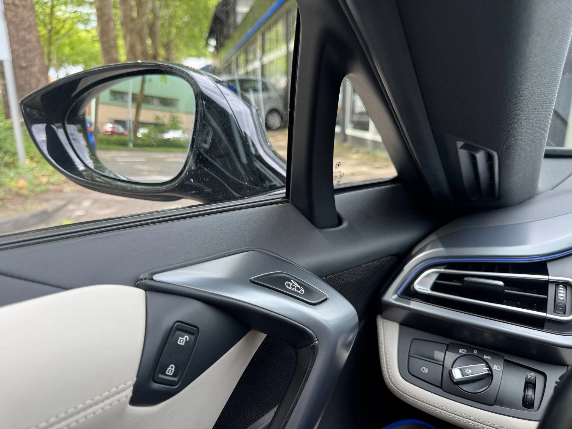 Hoofdafbeelding BMW i8