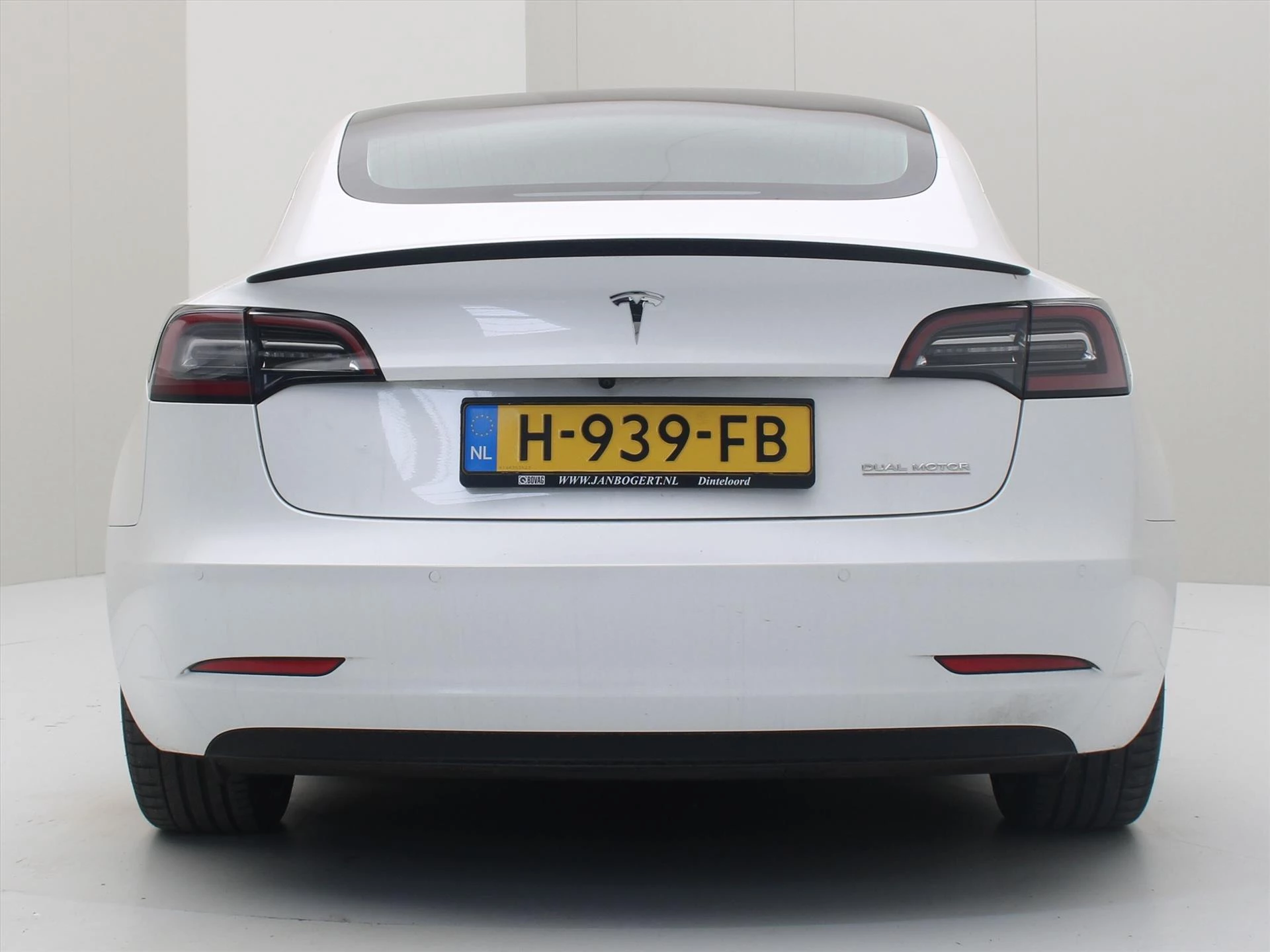 Hoofdafbeelding Tesla Model 3