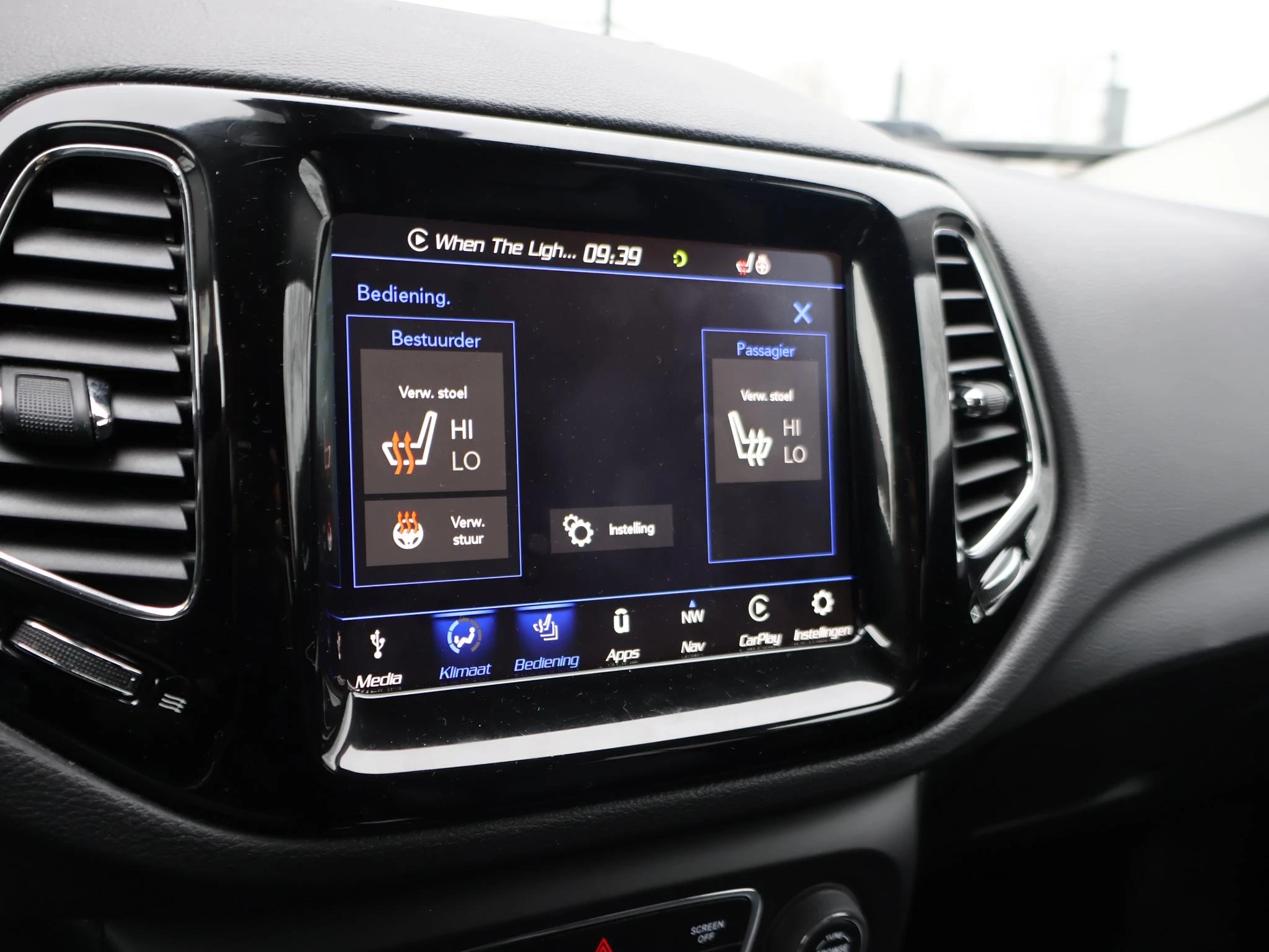 Hoofdafbeelding Jeep Compass