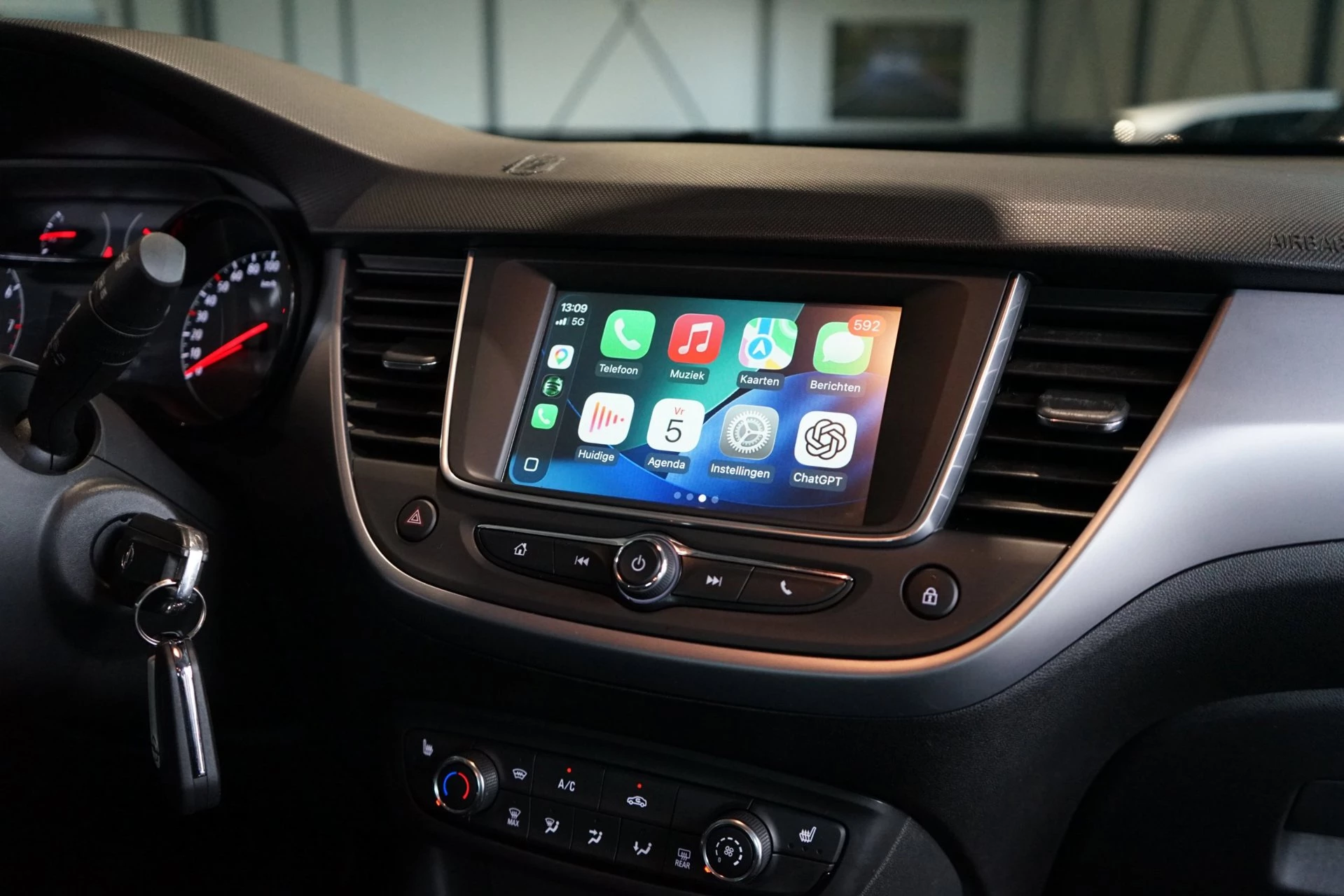 Hoofdafbeelding Opel Crossland X
