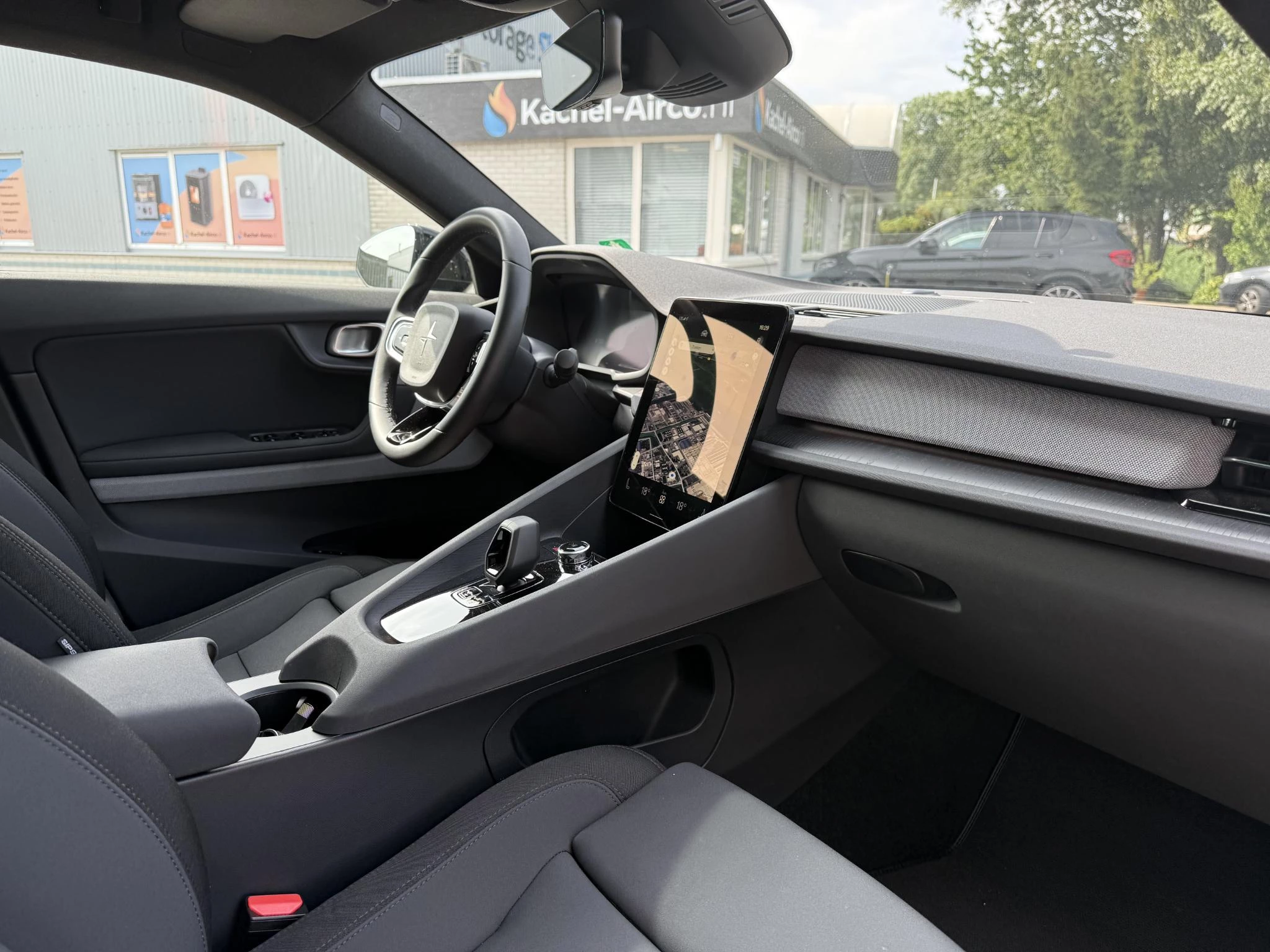 Hoofdafbeelding Polestar 2