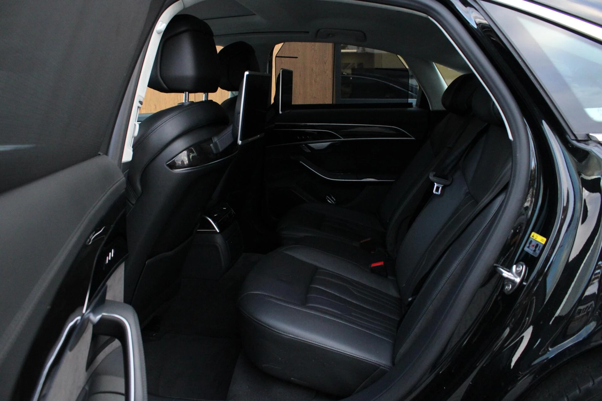 Hoofdafbeelding Audi A8