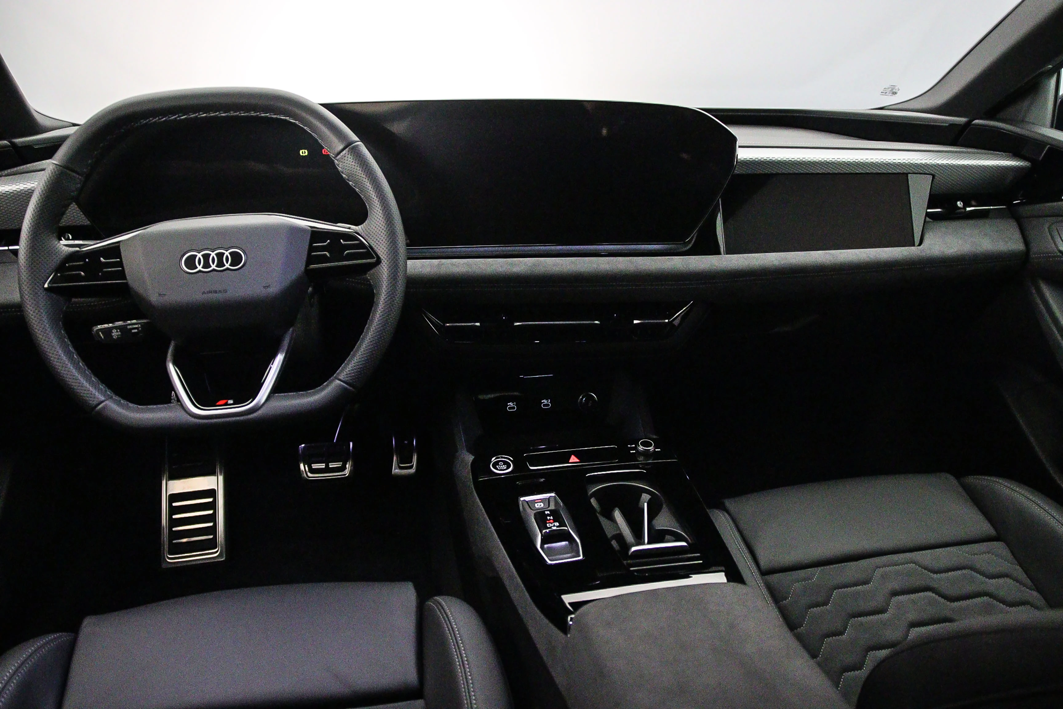 Hoofdafbeelding Audi A6 Avant e-tron