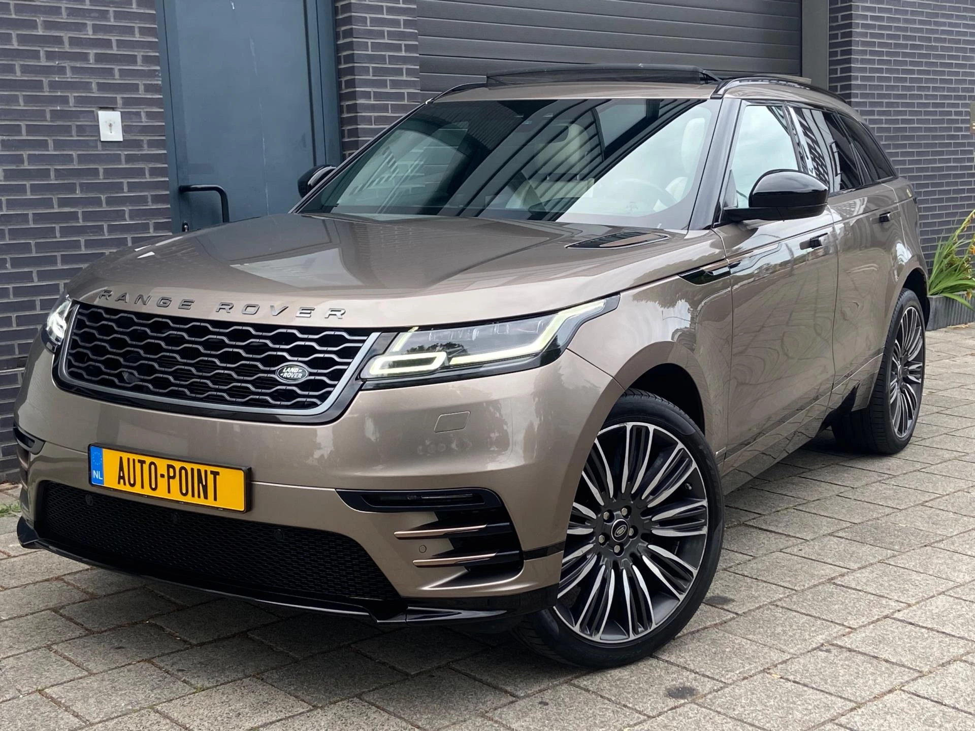Hoofdafbeelding Land Rover Range Rover Velar
