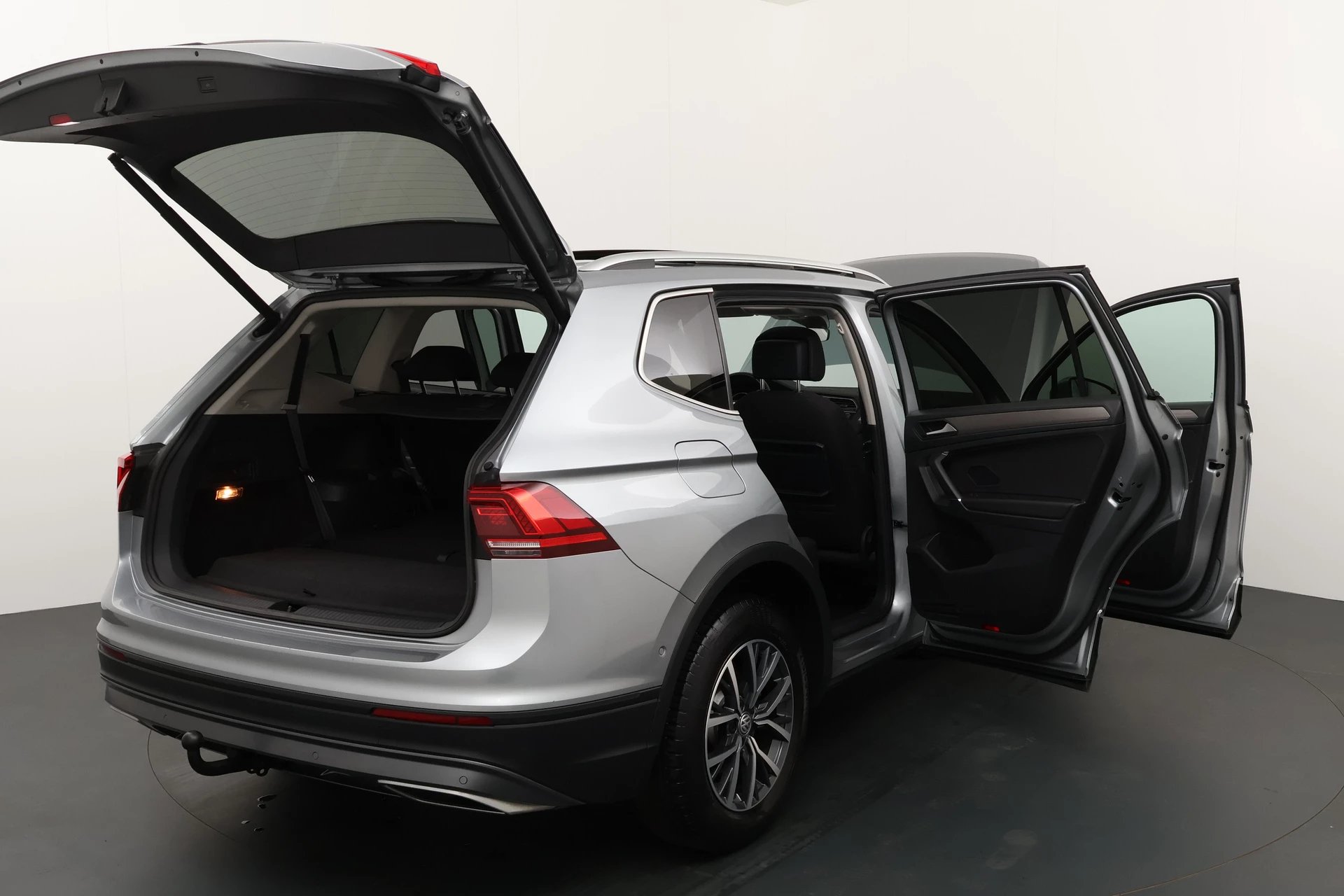 Hoofdafbeelding Volkswagen Tiguan Allspace