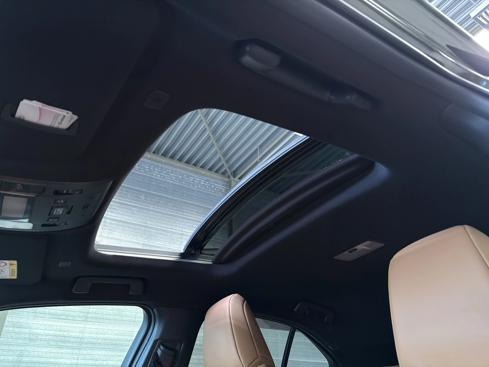 Hoofdafbeelding Lexus UX