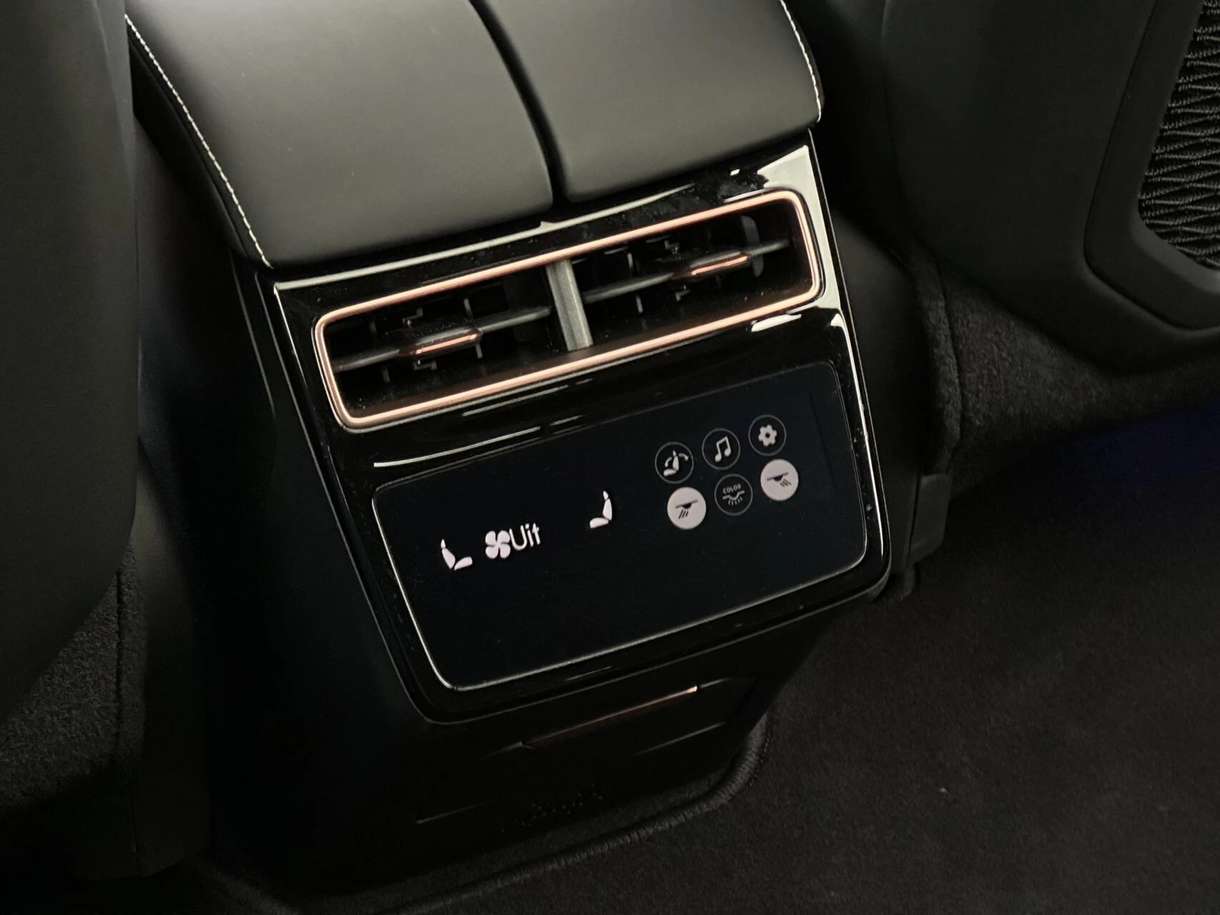 Hoofdafbeelding Zeekr 001