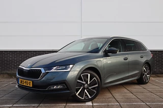Skoda Octavia Combi 1.4 TSI iV PHEV Business Edition Plus * Stuur/Stoelverwarming * Head-Up * Camera * LED Koplampen * Winter Set *