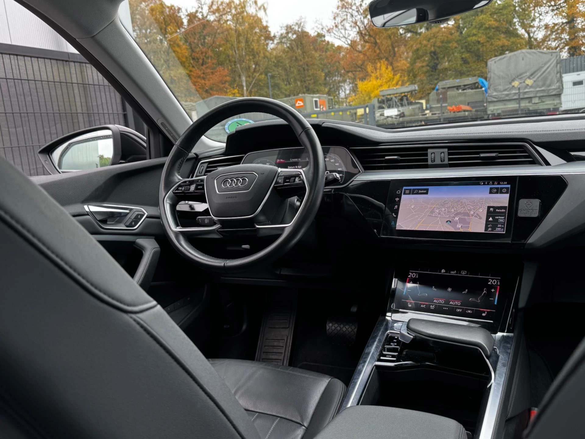 Hoofdafbeelding Audi e-tron