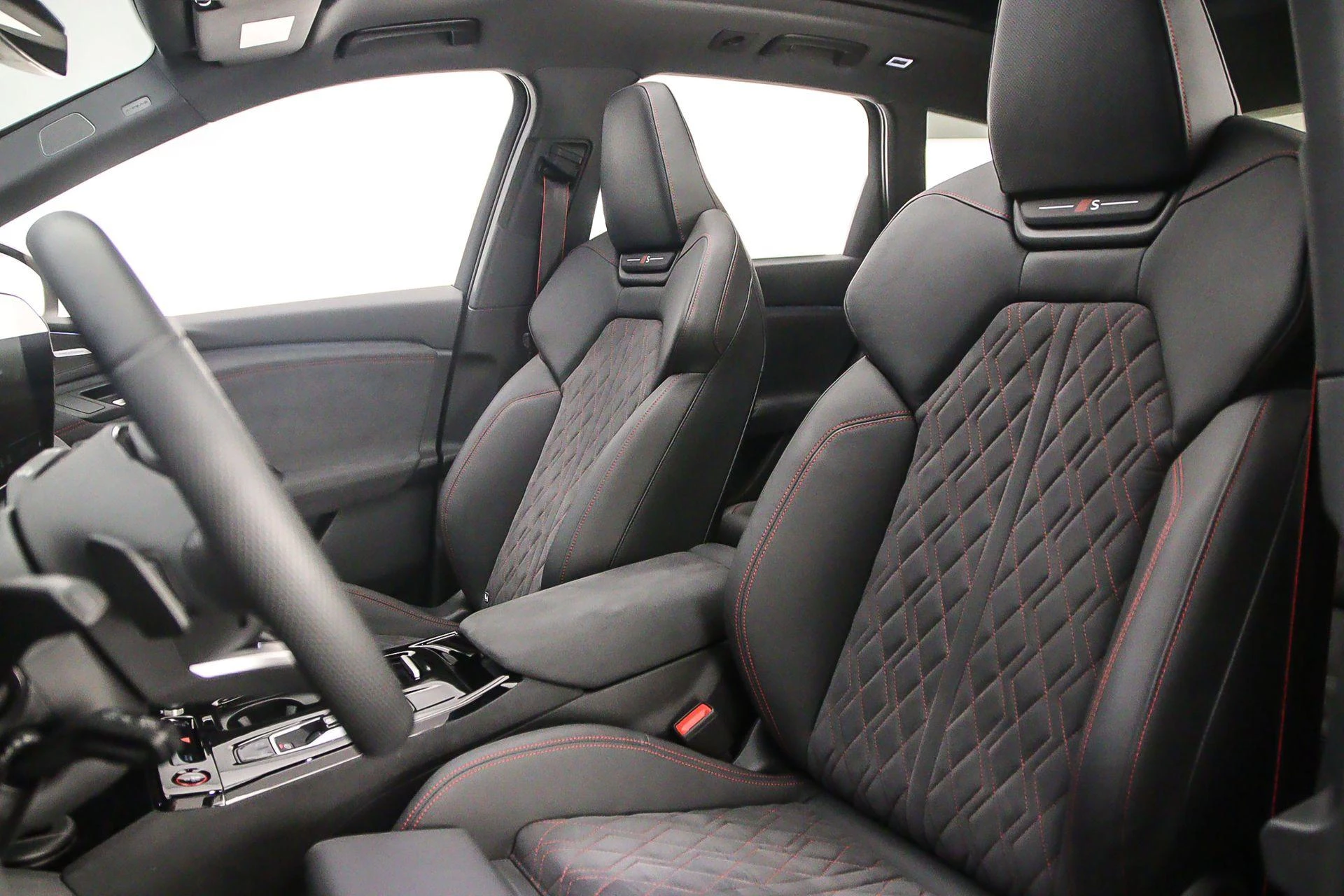 Hoofdafbeelding Audi SQ6