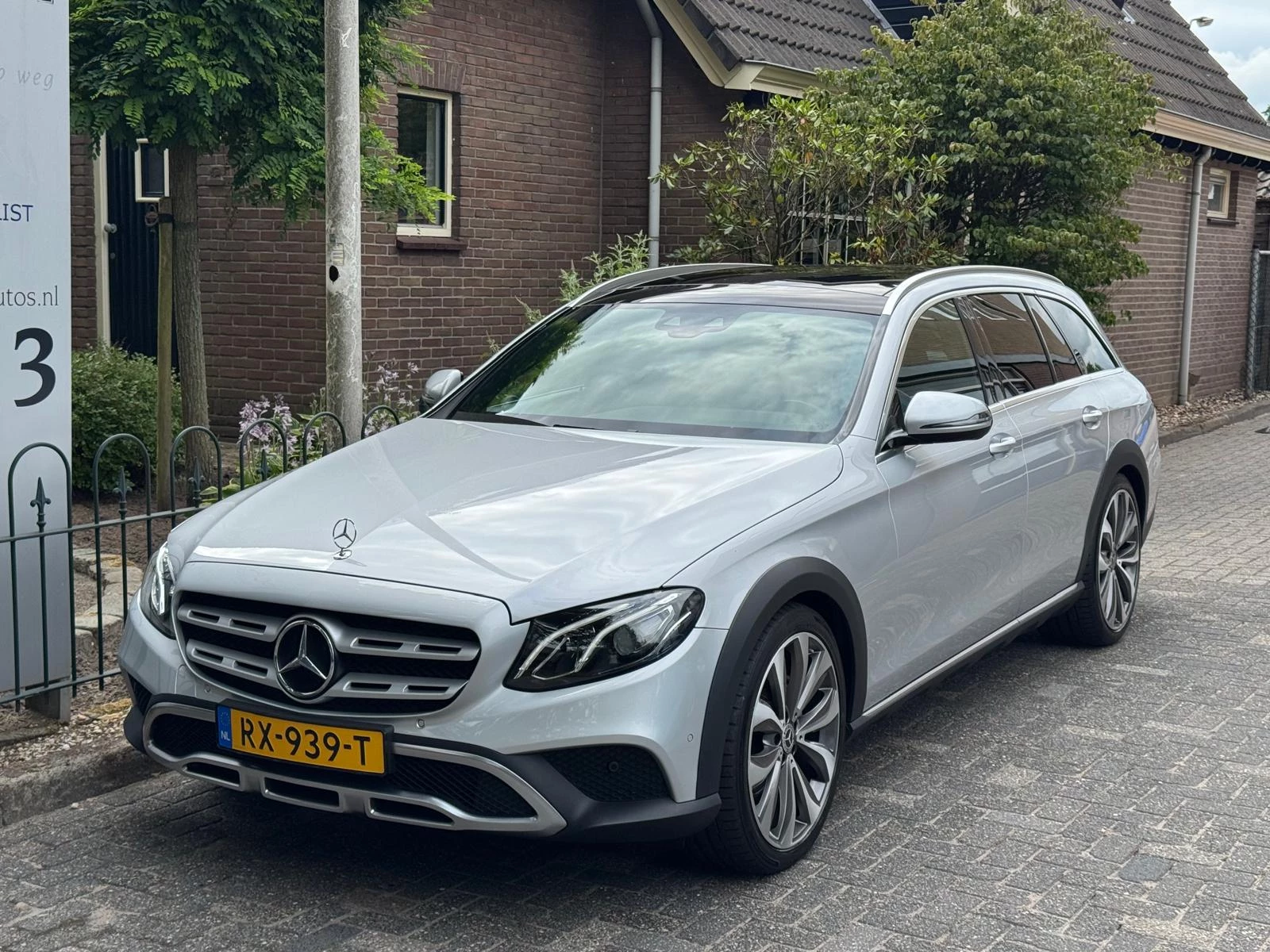 Hoofdafbeelding Mercedes-Benz E-Klasse