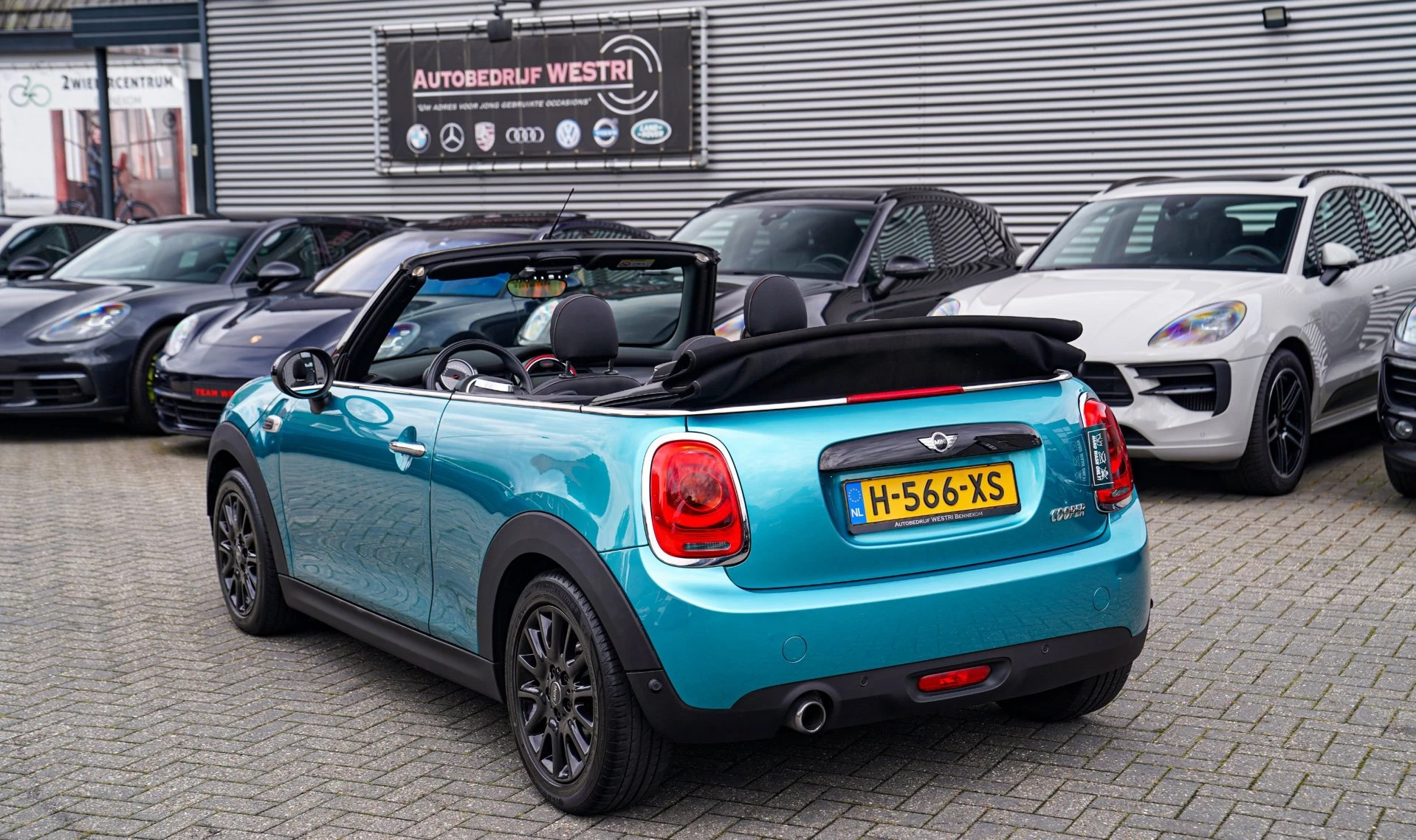 Hoofdafbeelding MINI Cooper Cabrio