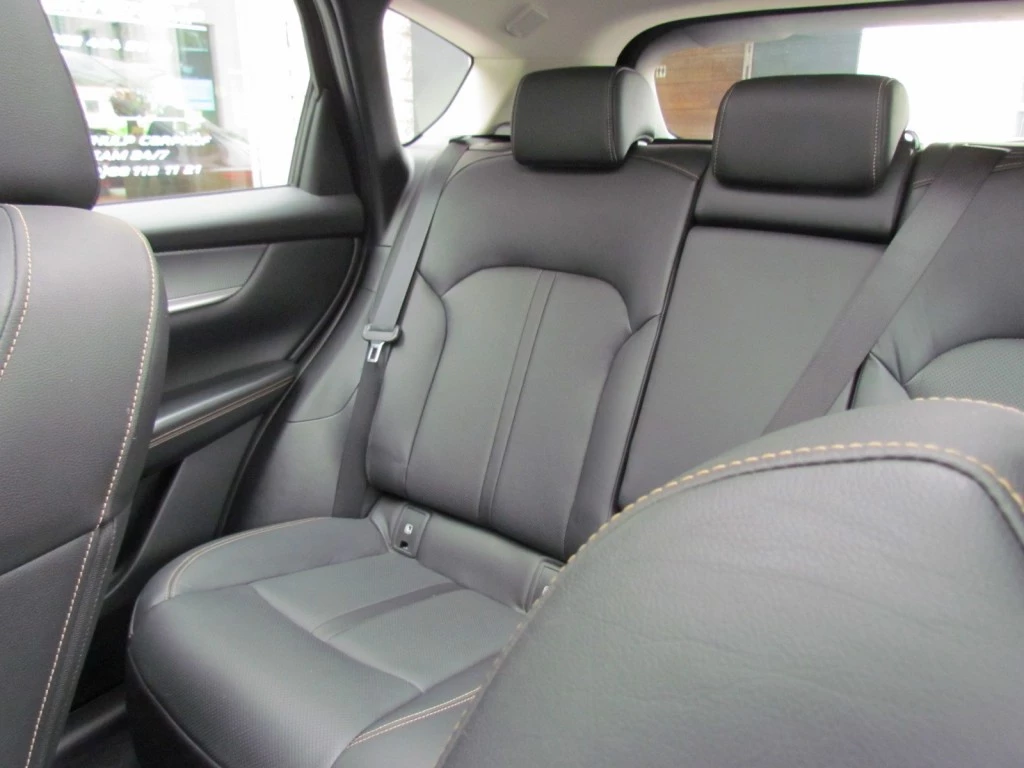Hoofdafbeelding Mazda CX-60