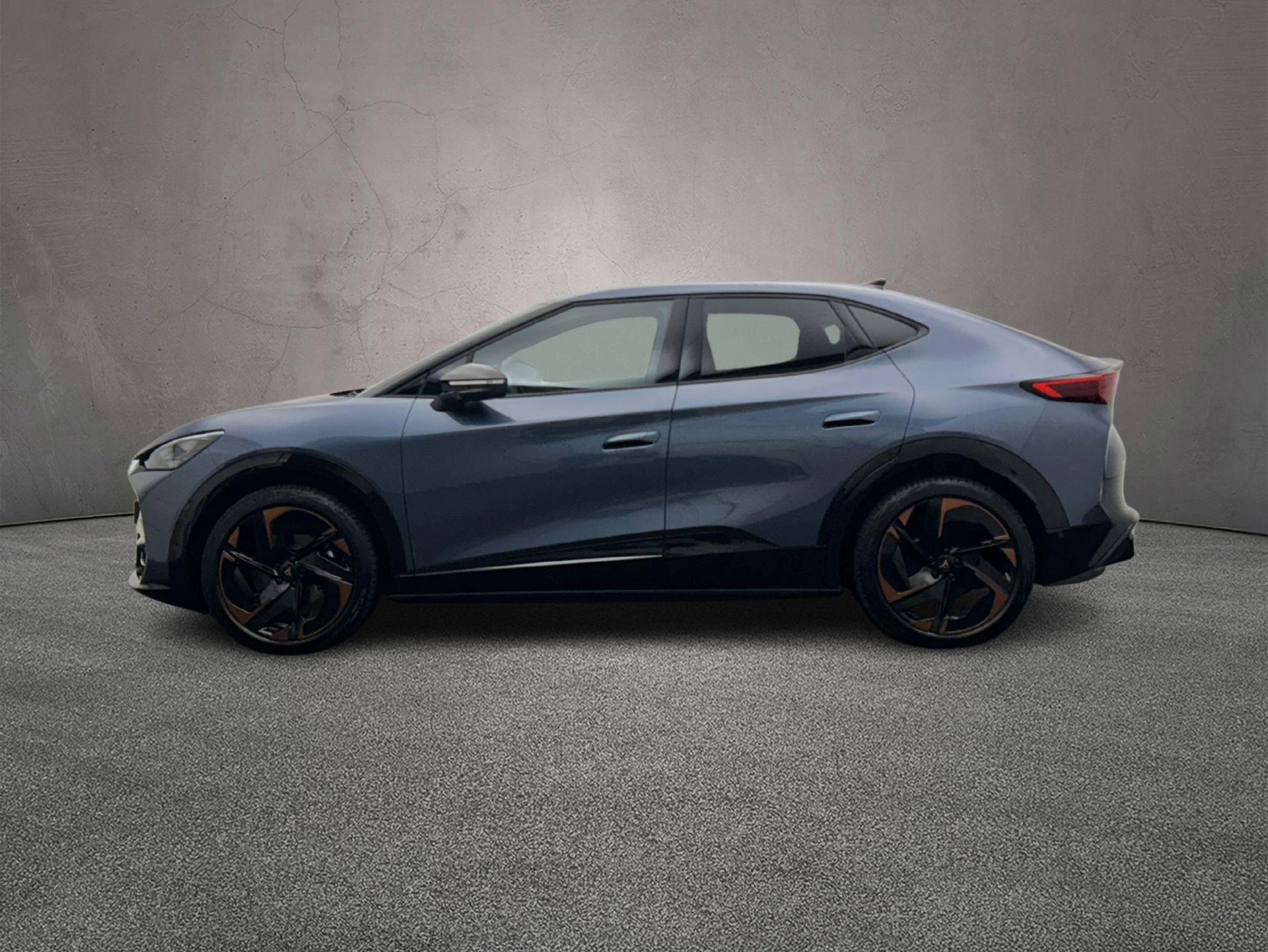 Hoofdafbeelding CUPRA Tavascan