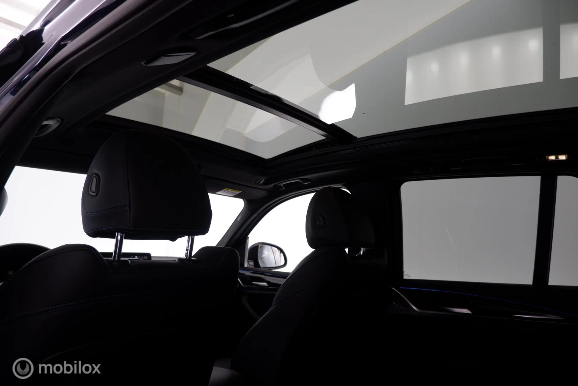 Hoofdafbeelding BMW iX3