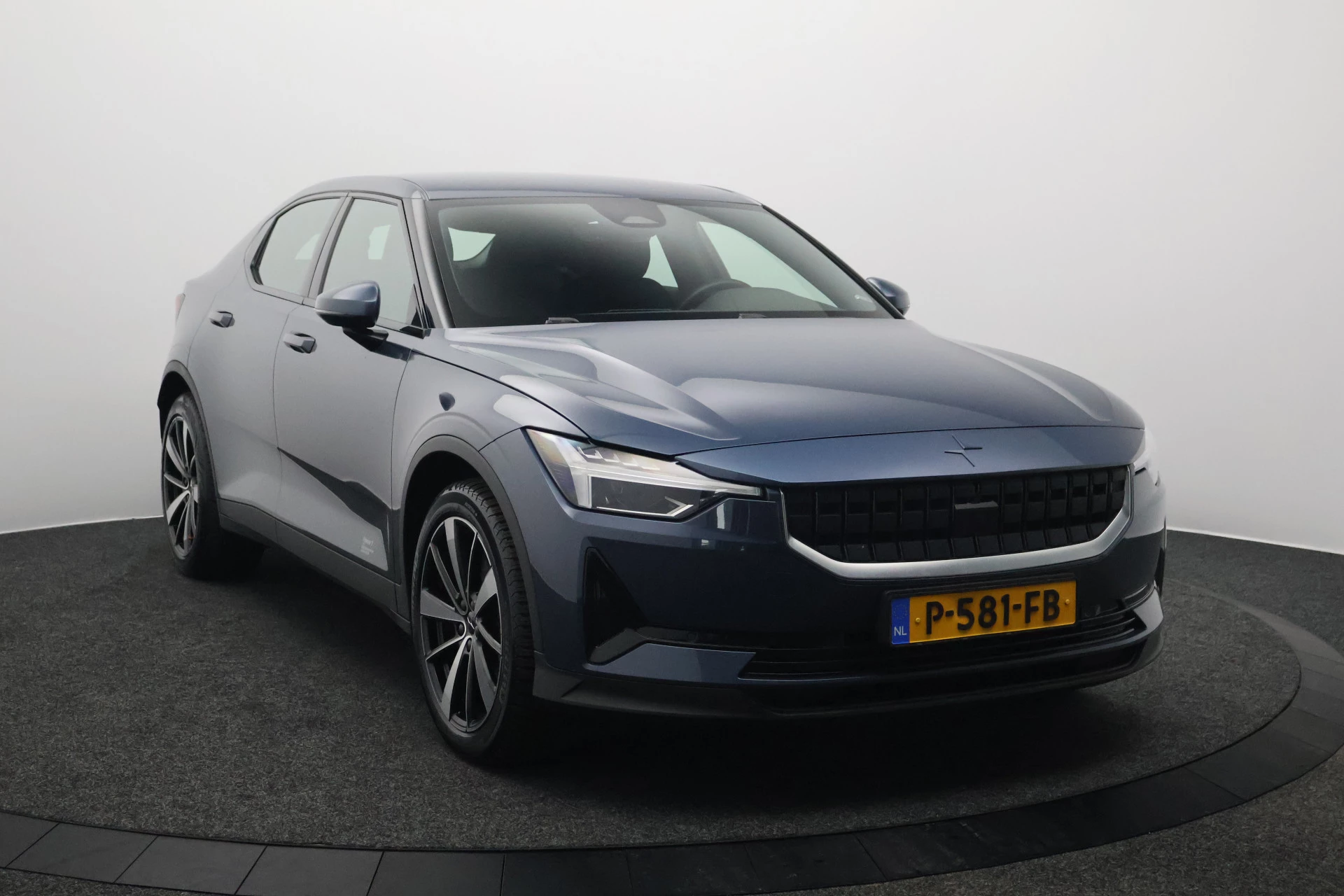 Hoofdafbeelding Polestar 2