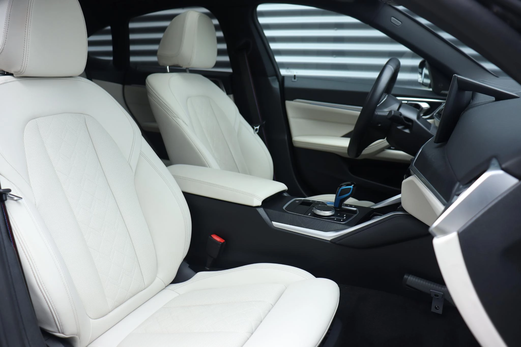 Hoofdafbeelding BMW i4