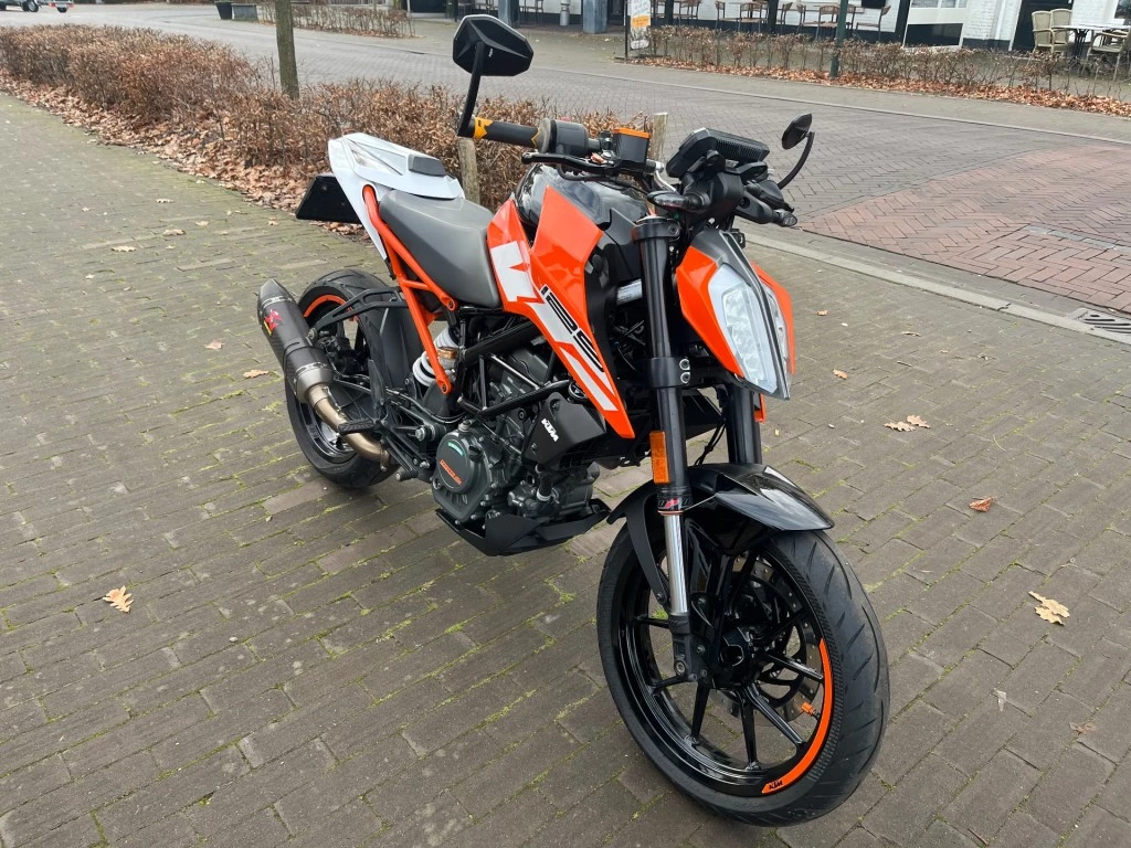 Hoofdafbeelding KTM 125