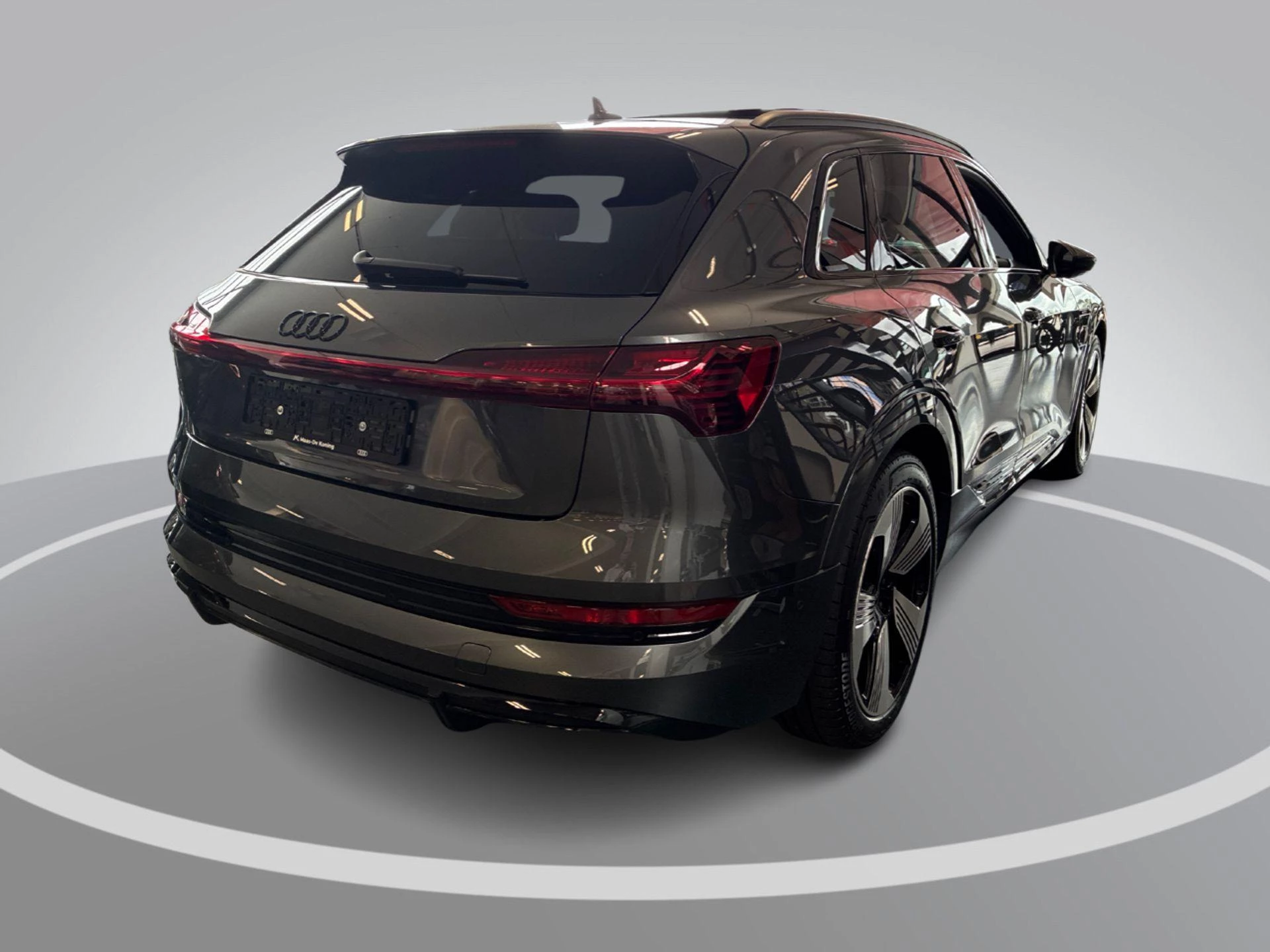 Hoofdafbeelding Audi e-tron