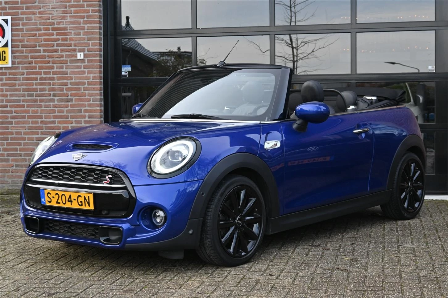 Hoofdafbeelding MINI Cooper S Cabrio